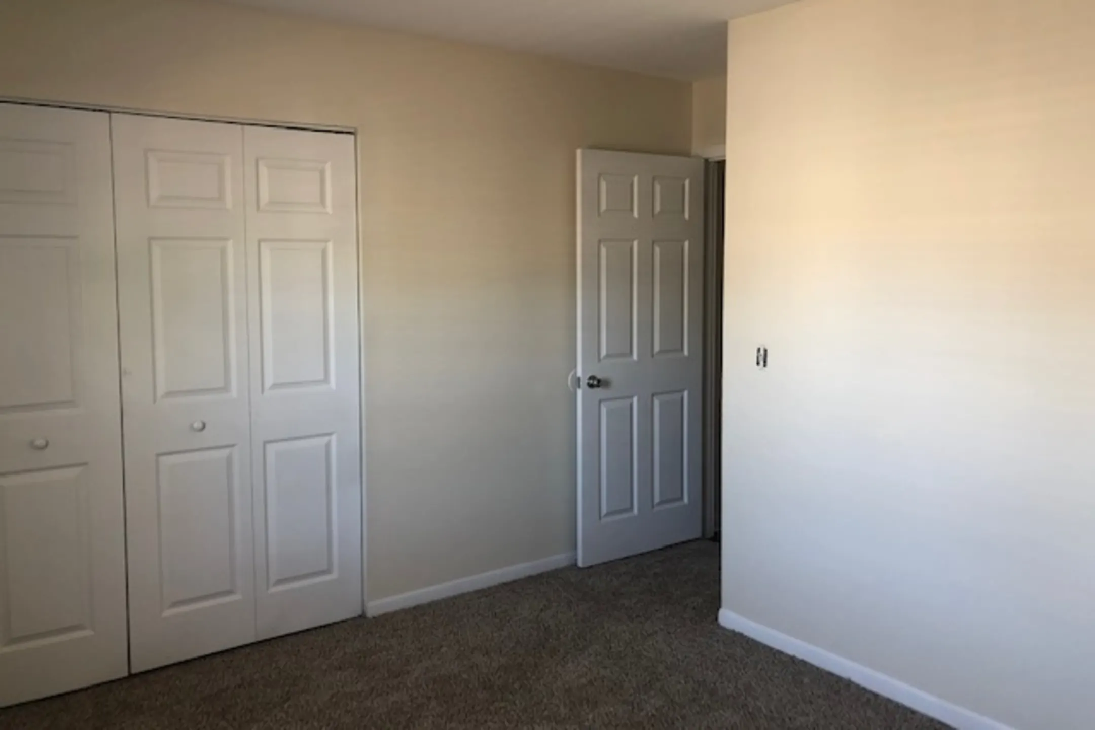 Bedroom - The Park on 56th - Temple Terrace, FL