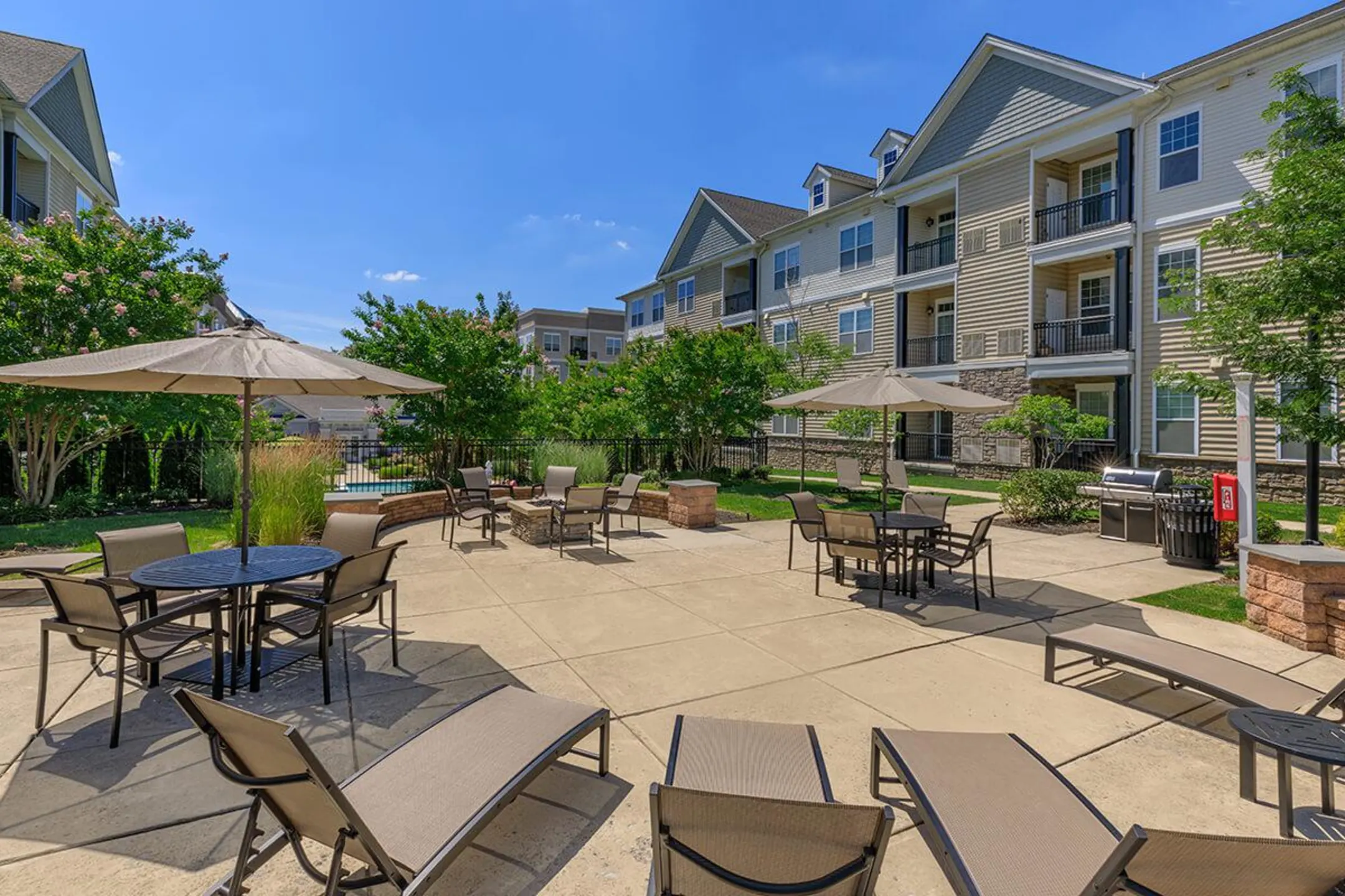 Foster Square - 10000 Town Center Blvd | Voorhees, NJ Apartments for ...