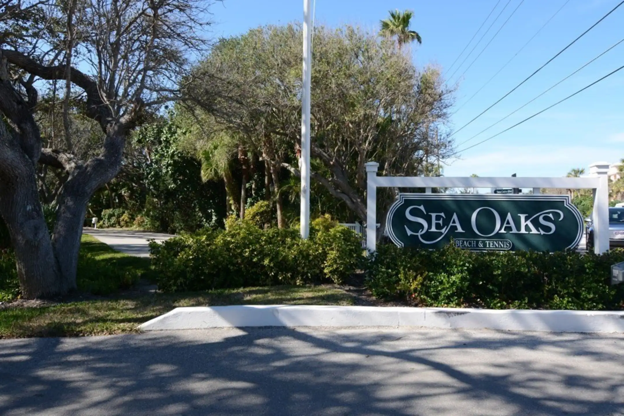 1315 Winding Oaks Cir E Unit 902  
