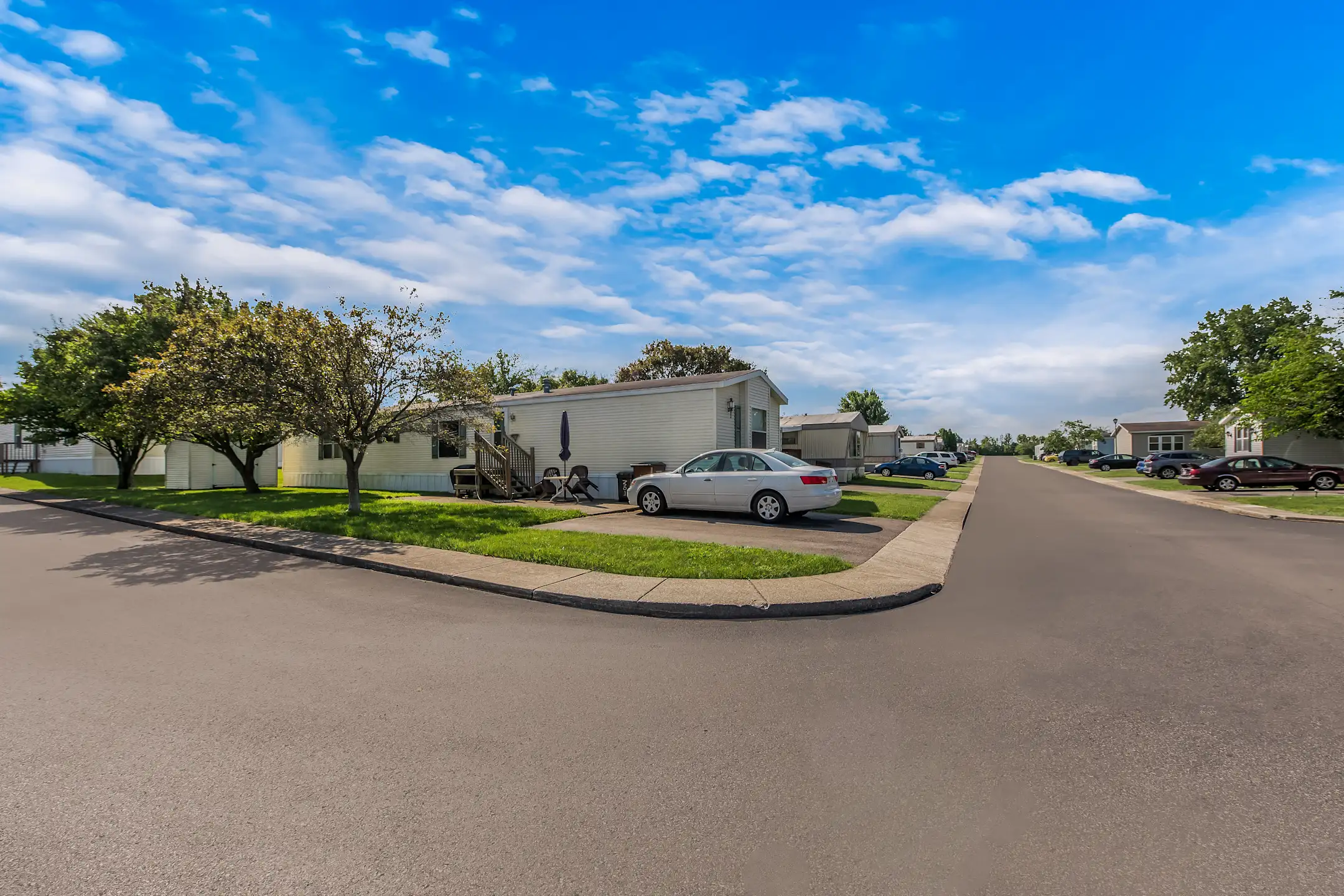 Crystal Lake Apartments Delaware, OH 43015