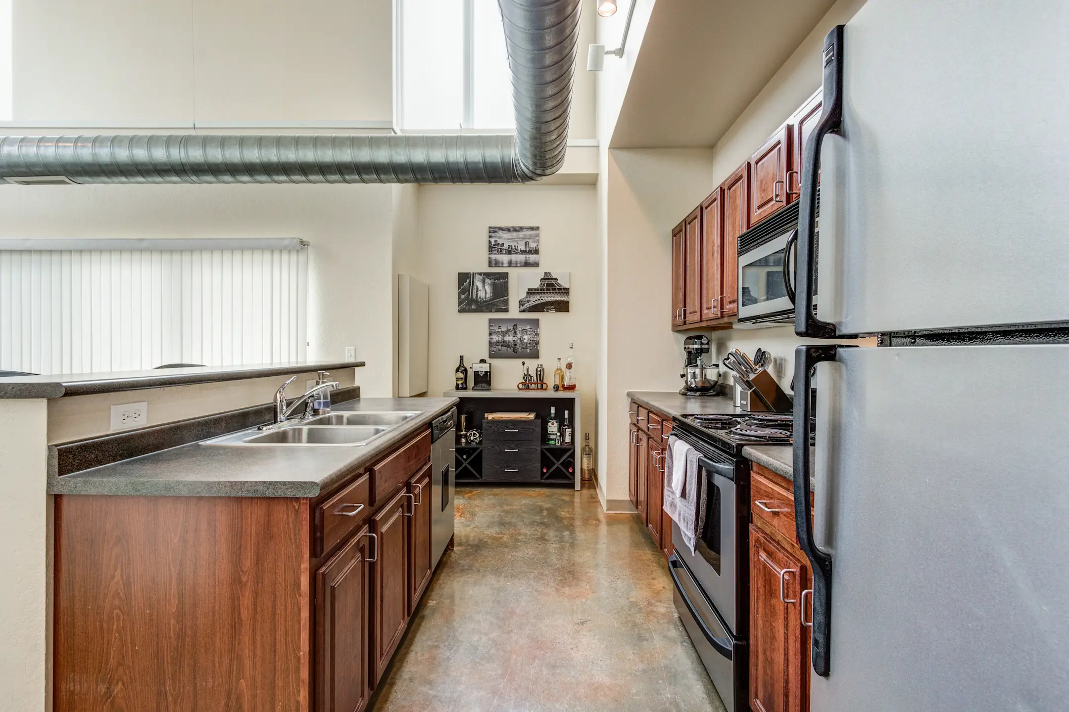 Kitchen - SGC Apartments - Fargo, ND