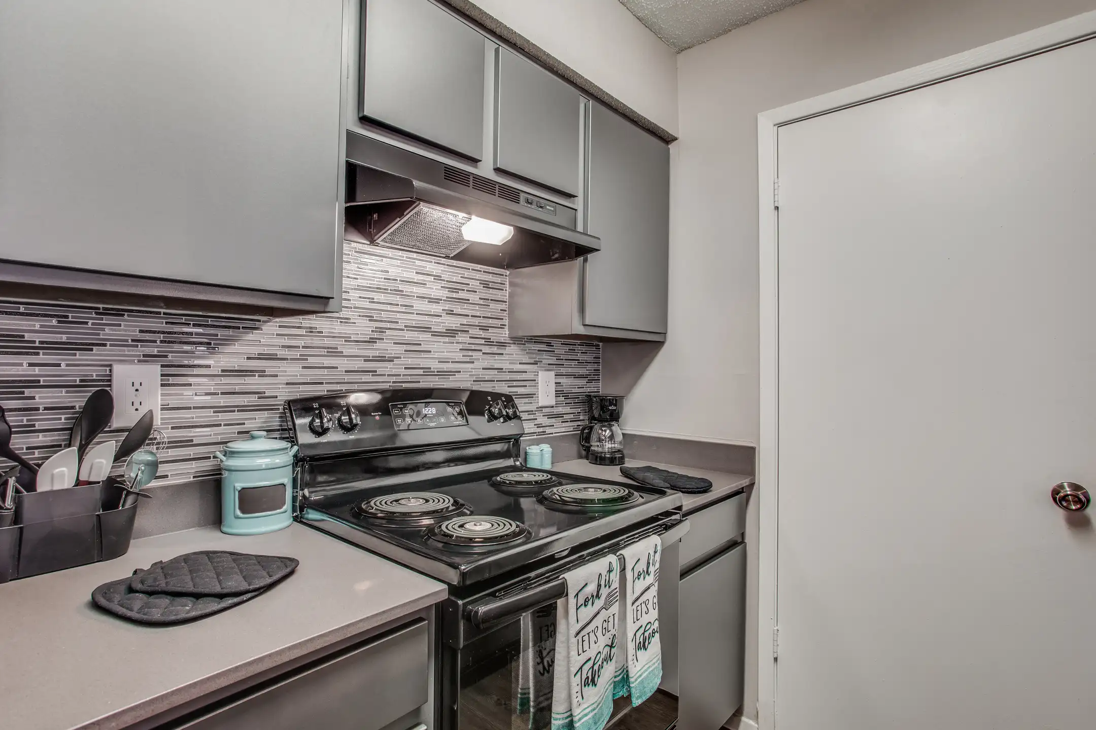 Athena Apartment Homes 5513 Crosscreek Ln Benbrook, TX Apartments