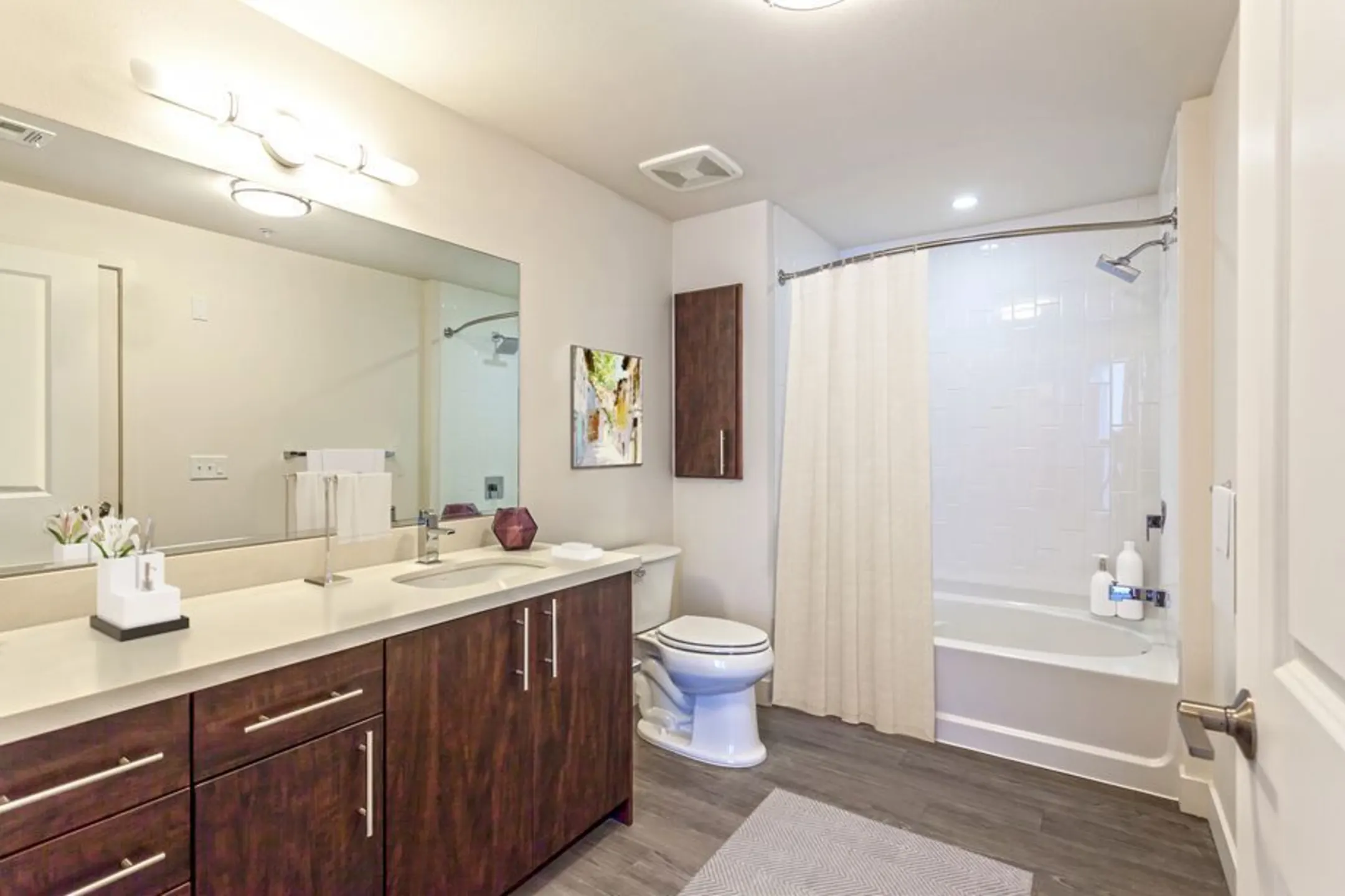 Bathroom - Camden Glendale - Glendale, CA