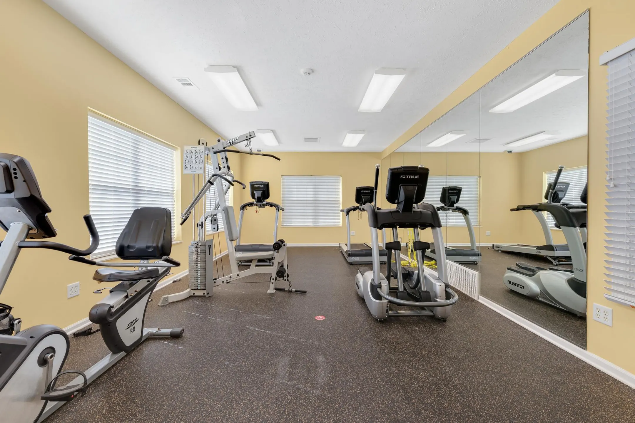 Fitness Weight Room - Parkwood Village Apartments - Brunswick, OH