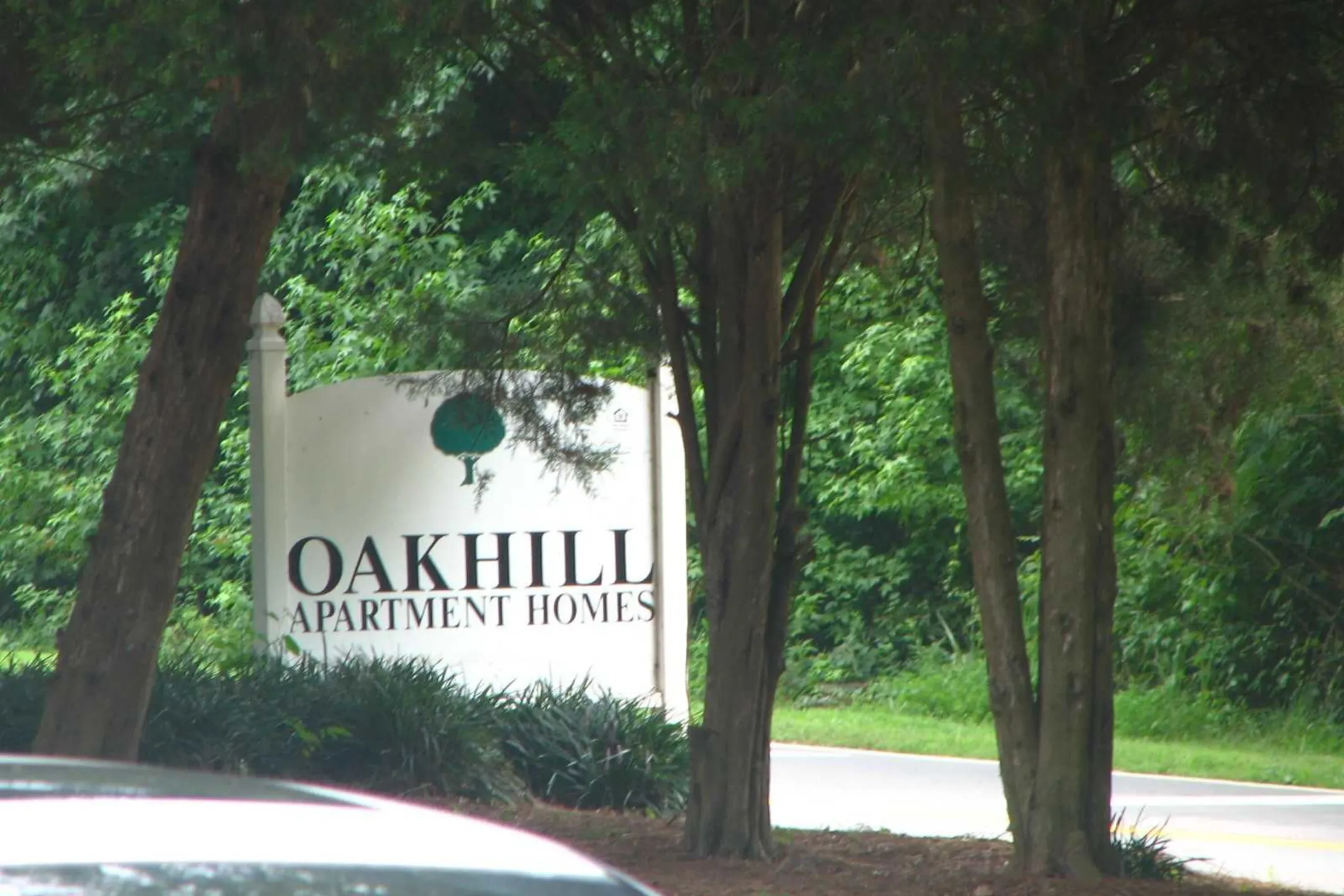 Community Signage - Oakhill Apartments - Davidson, NC