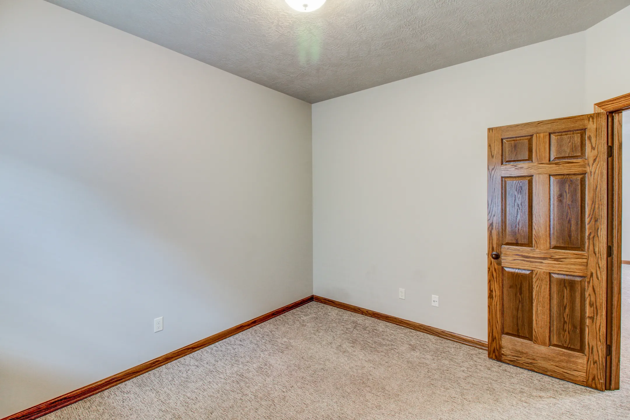 Bison Trail Twin Homes 3611 East Bison Trail Sioux Falls, SD