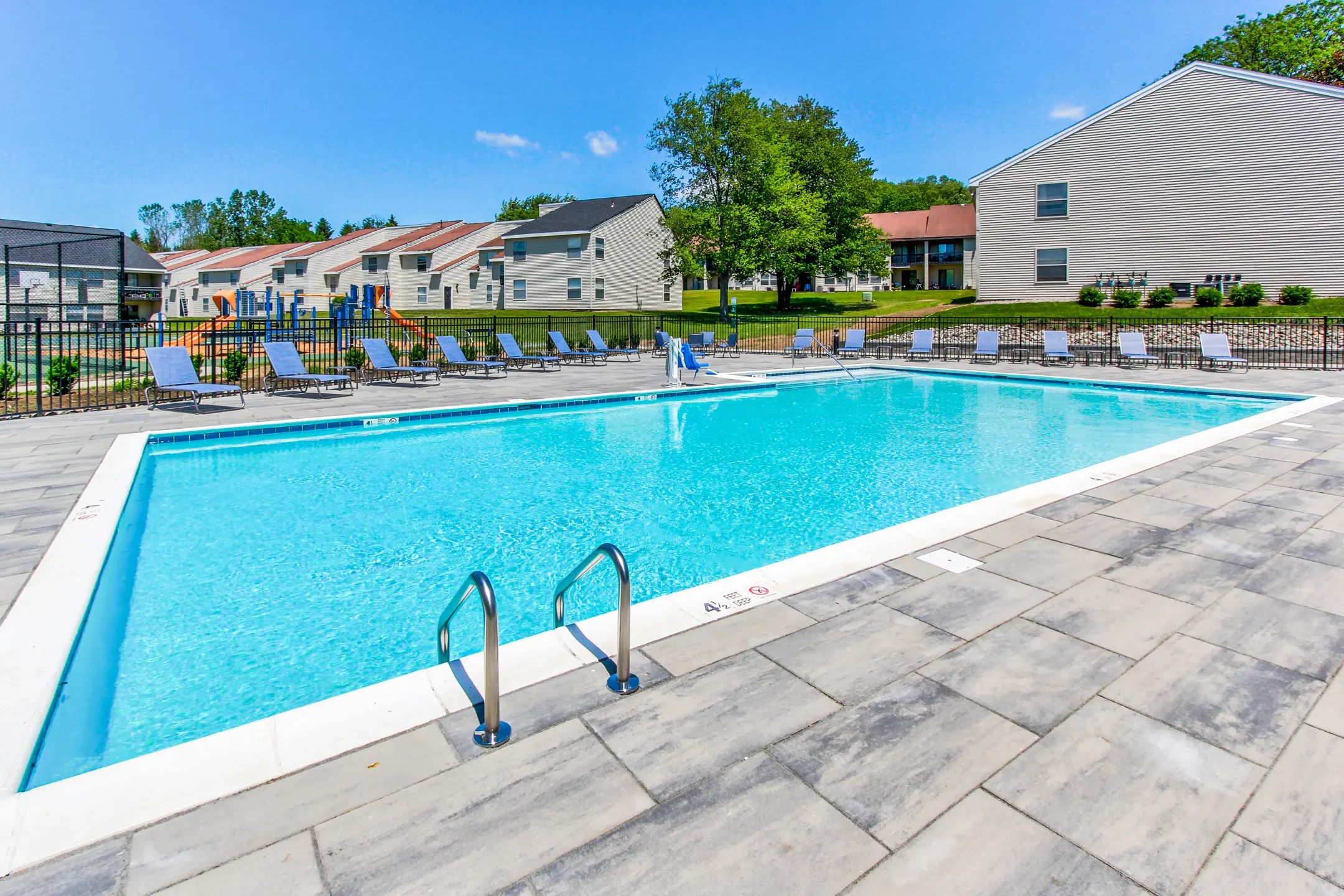 Colonie East Apartments 173 Doorstone Dr Latham, NY Apartments for