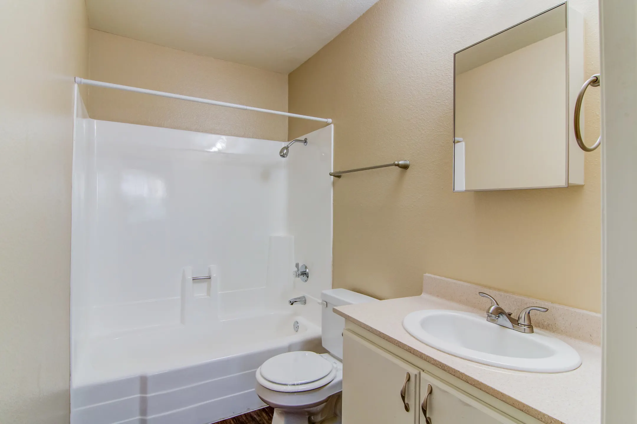 Heritage Plaza Senior Living Apartments Brea, CA 92821