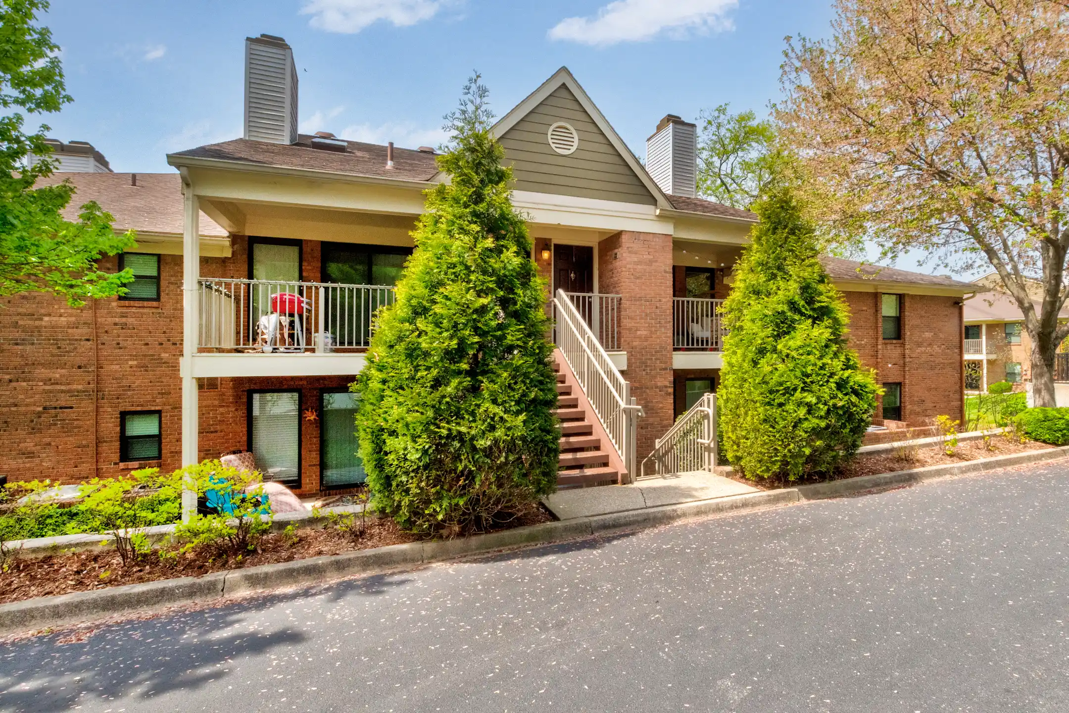 The Willows Of Plainview Apartments Louisville, KY 40223