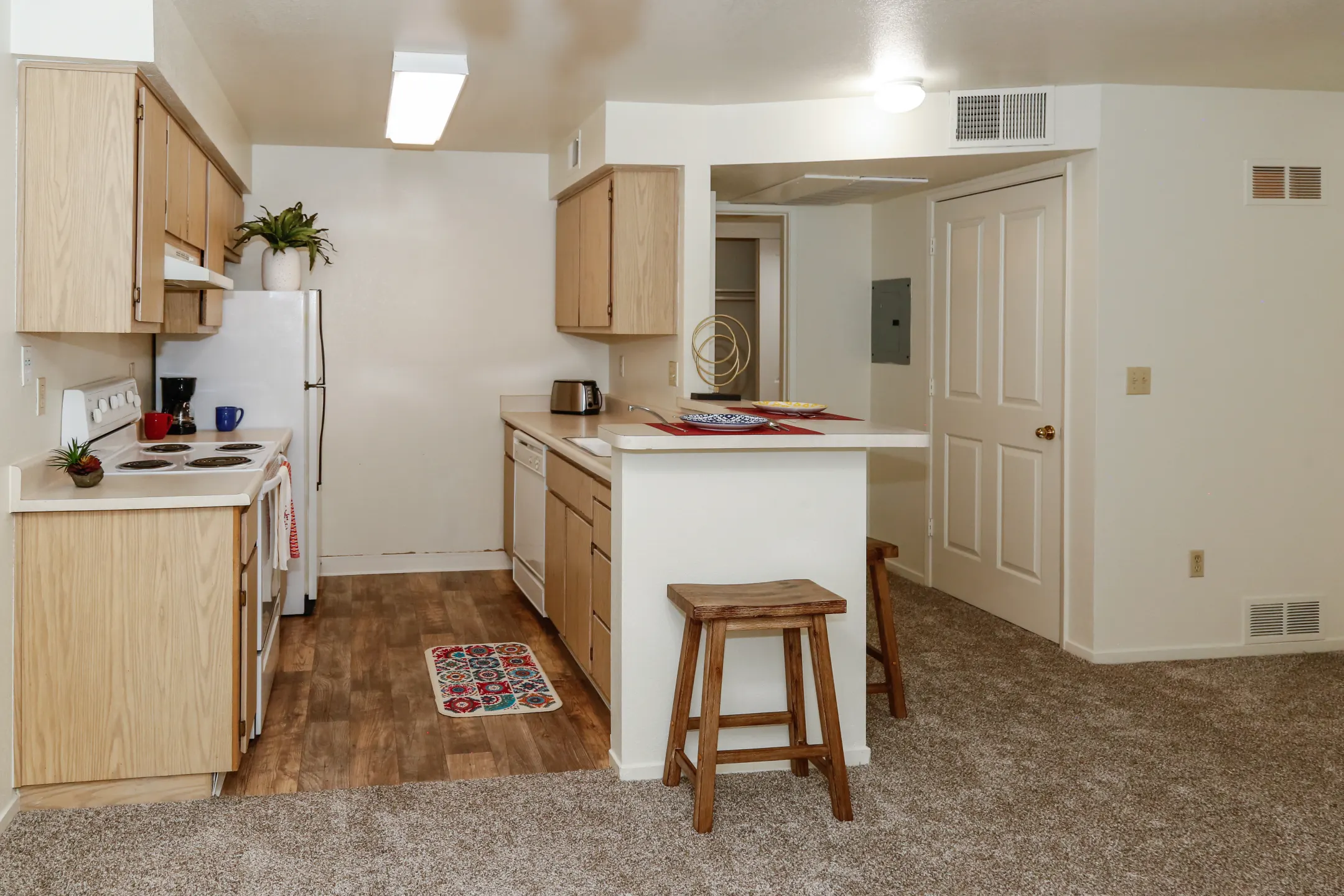Kitchen - Westcreek Apartments - Reno, NV