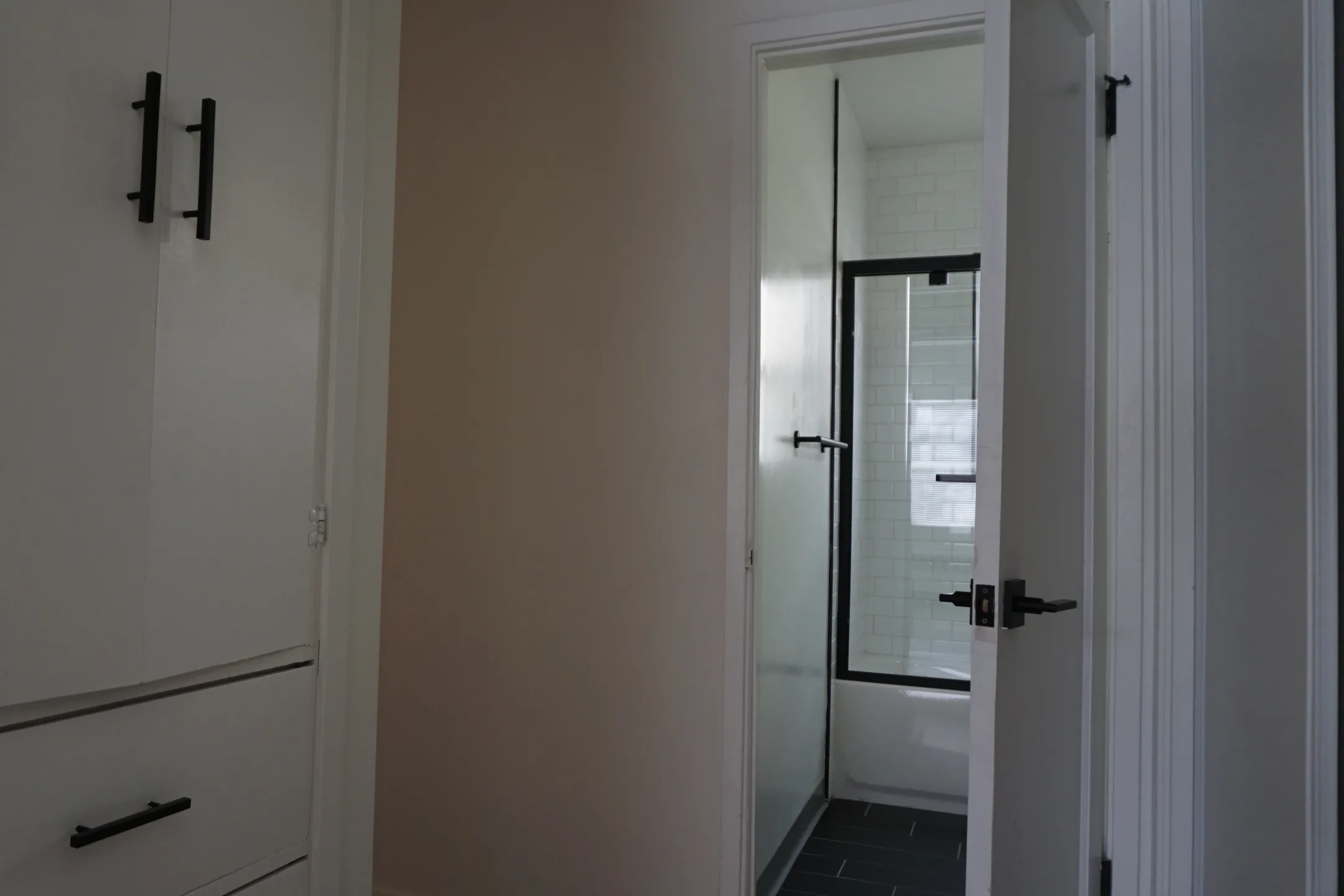 Bathroom - Regina Marie Apartments - Reno, NV