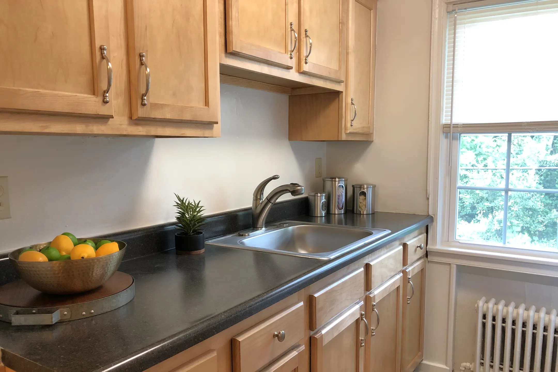 Kitchen - Schuyler Place Apartments - Menands, NY