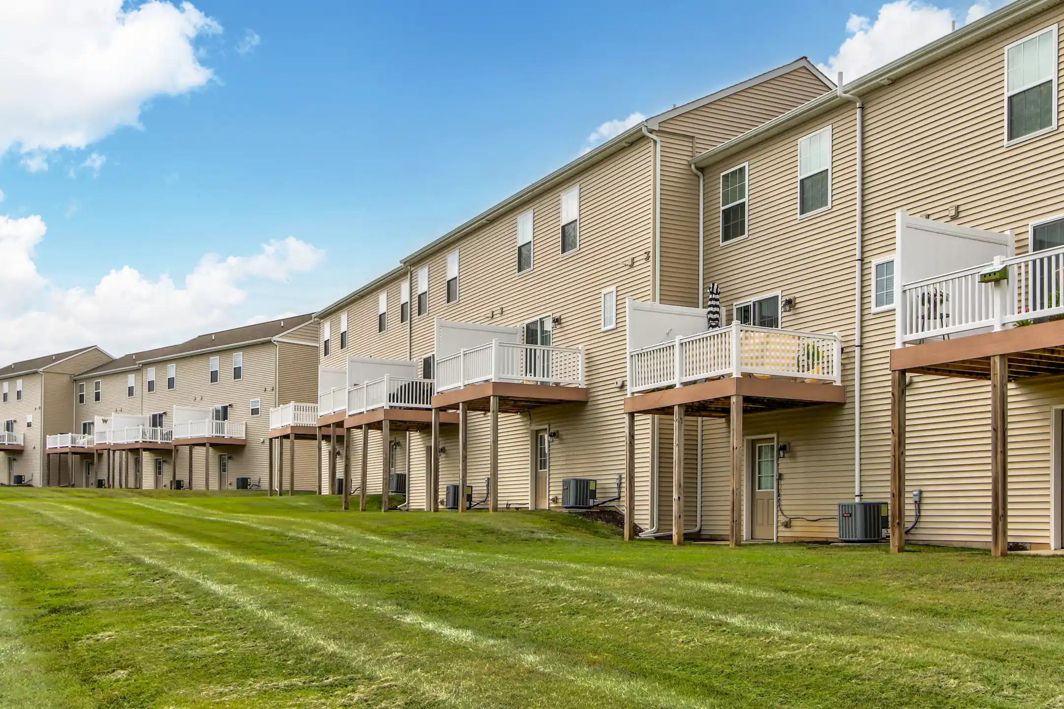 Fox Ridge Apartments and Townhomes 218 Wheatstone Ln Lebanon, PA Apartments for Rent Rent.