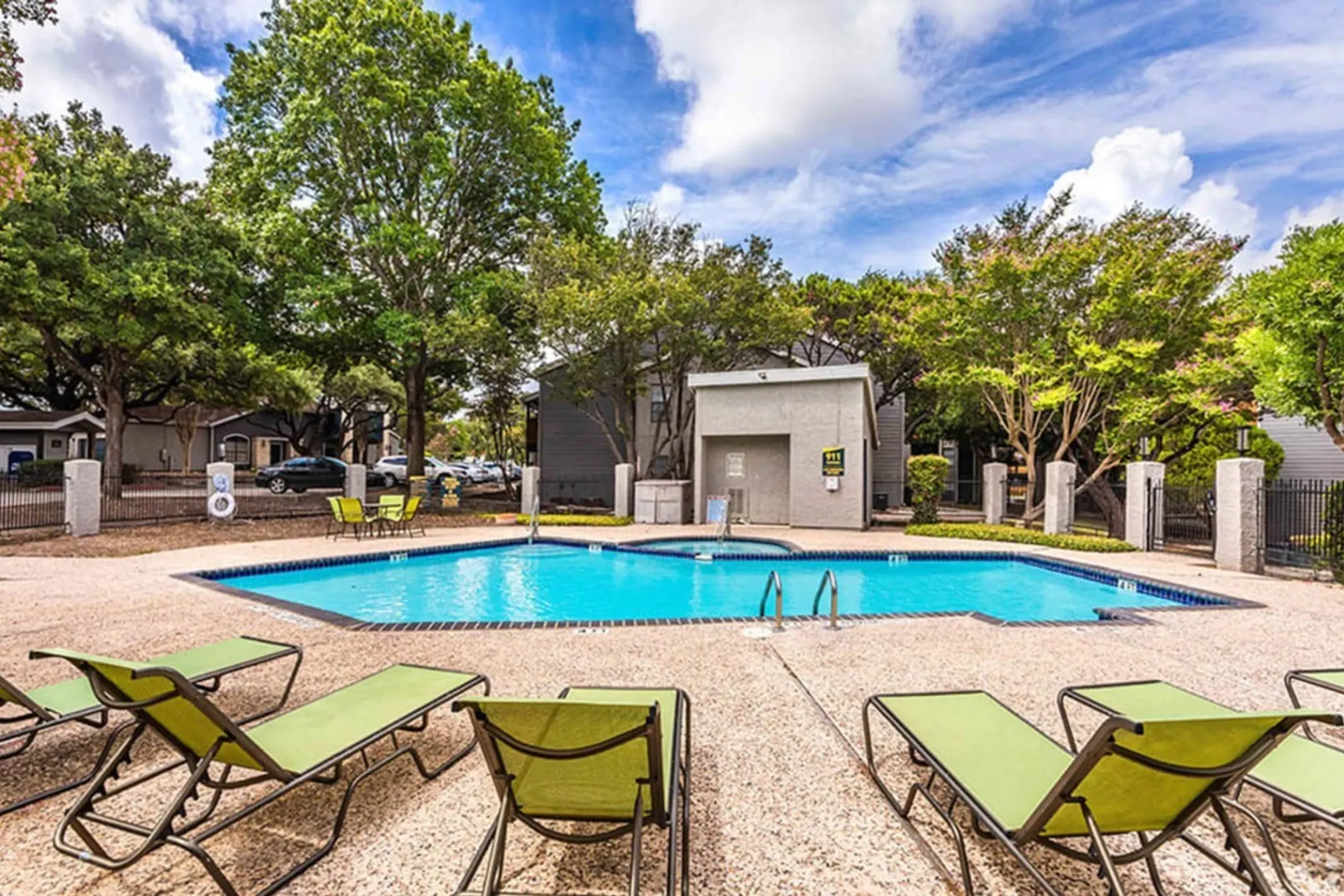 Pool - Peppermill Apartments - Universal City, TX