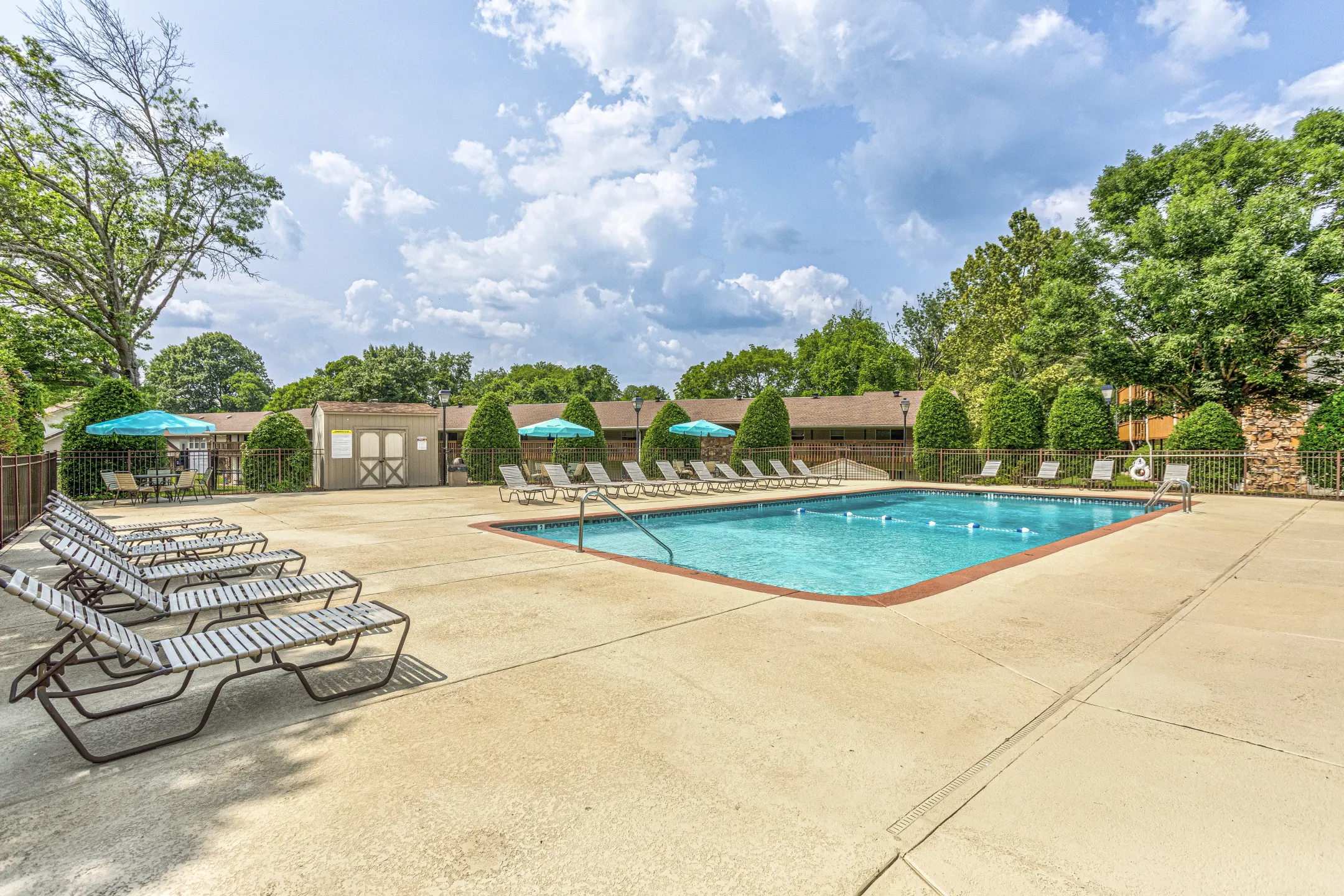 Pool - Summerfield Place - Goodlettsville, TN