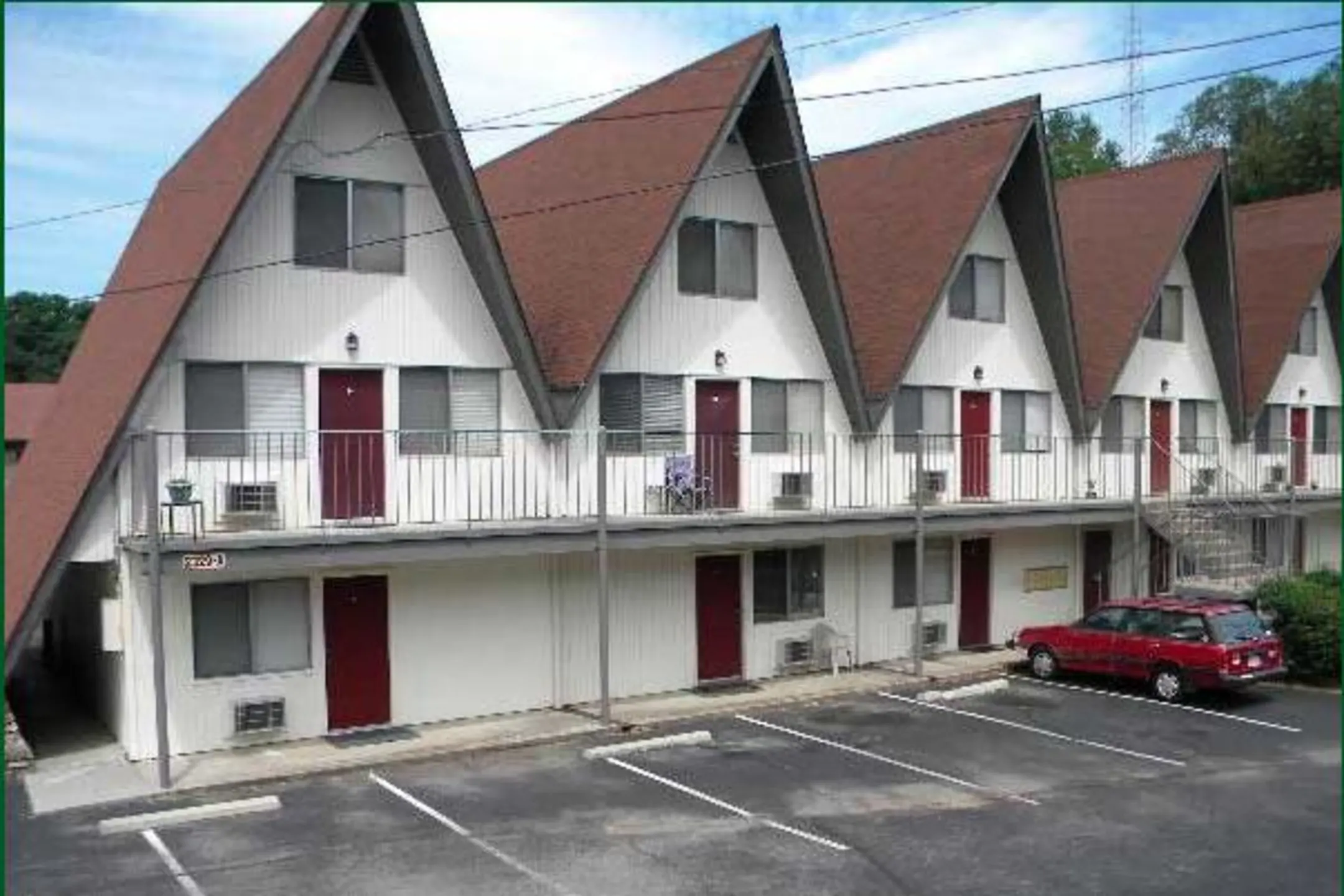 Building - Brandywine Apartments - Roanoke, VA
