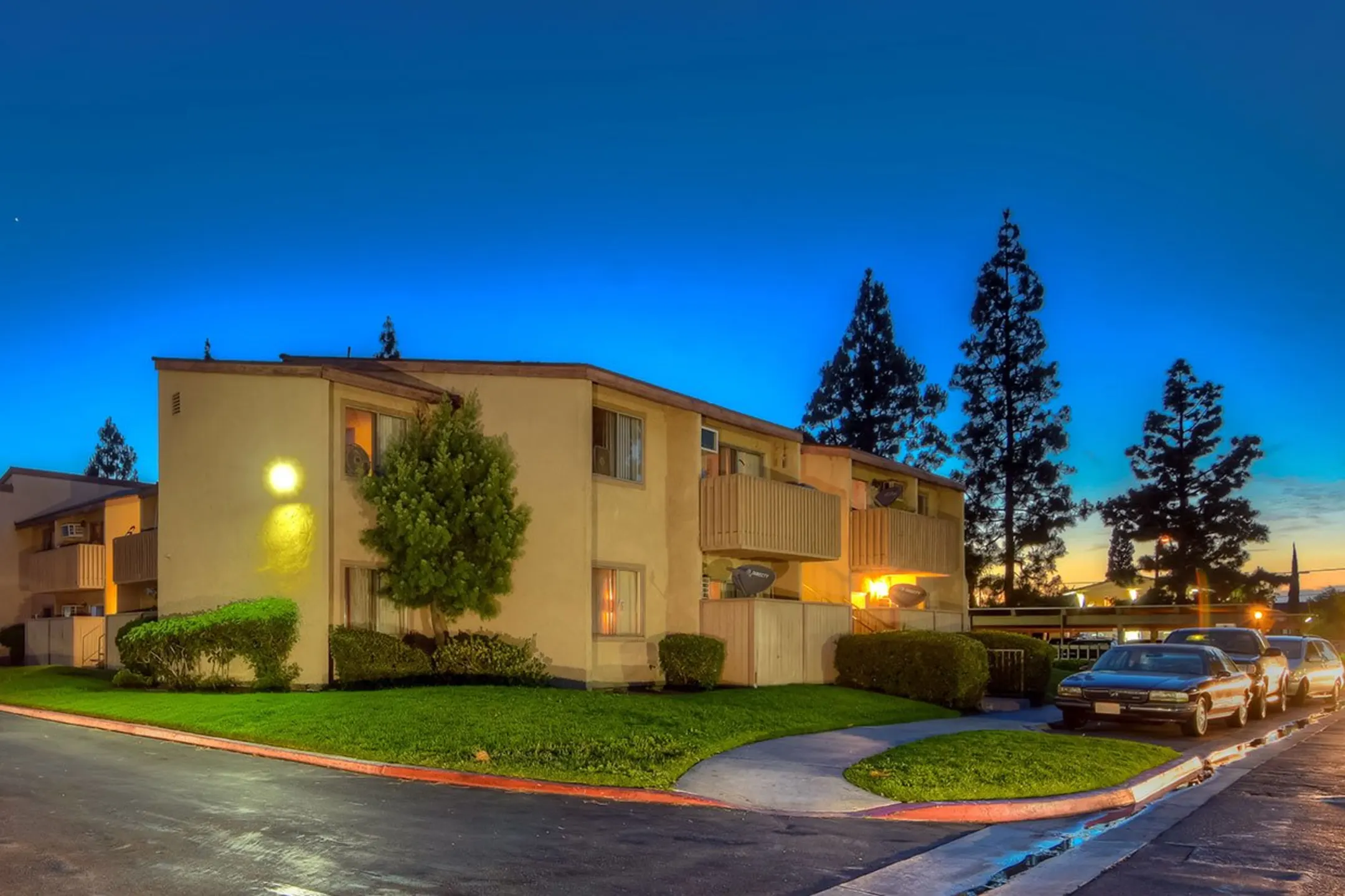 Elevate Apartment Homes - Placentia, CA