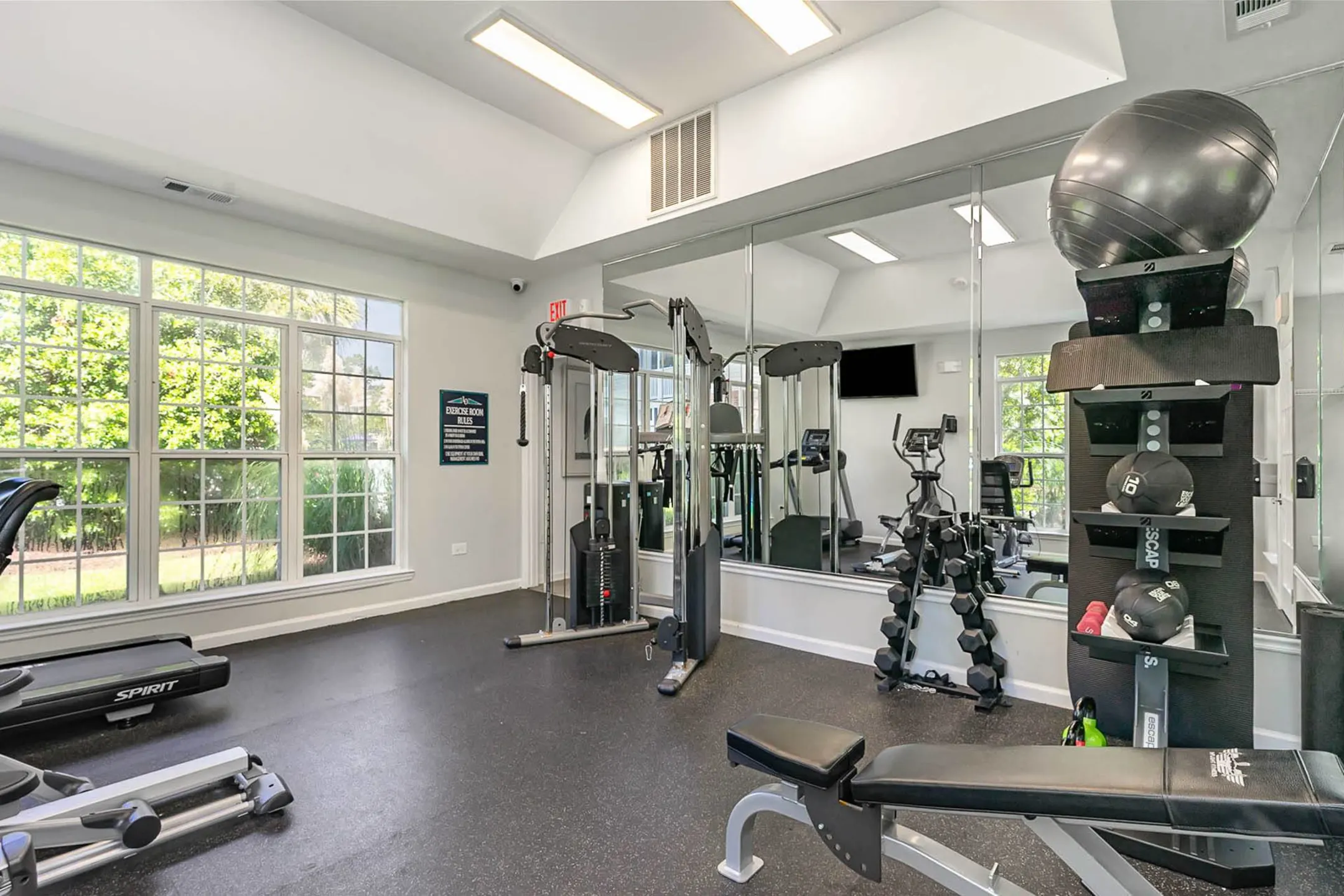 Fitness Weight Room - Litchfield Oaks - Pawleys Island, SC