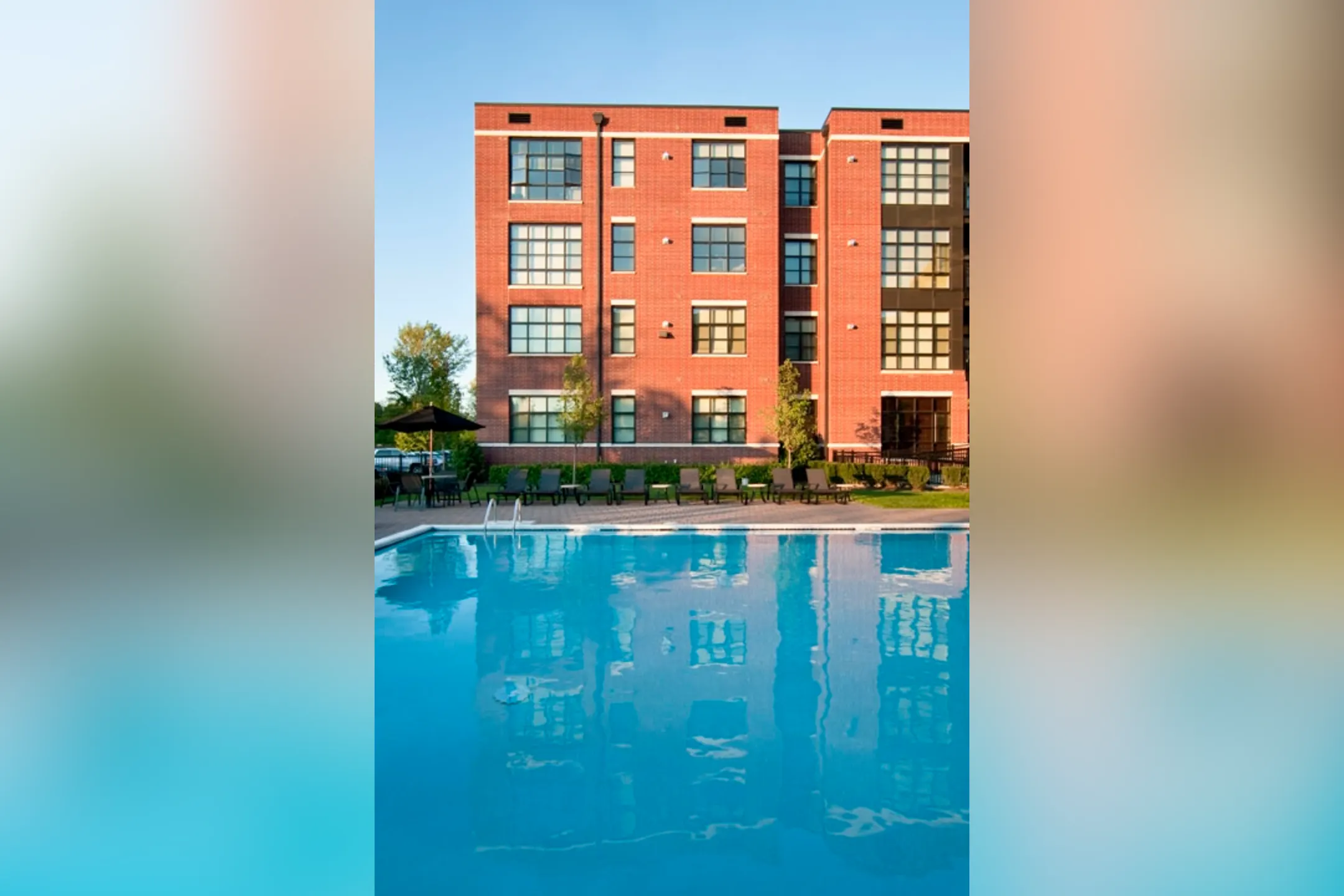 Pool - The Sheffield Englewood - Englewood, NJ