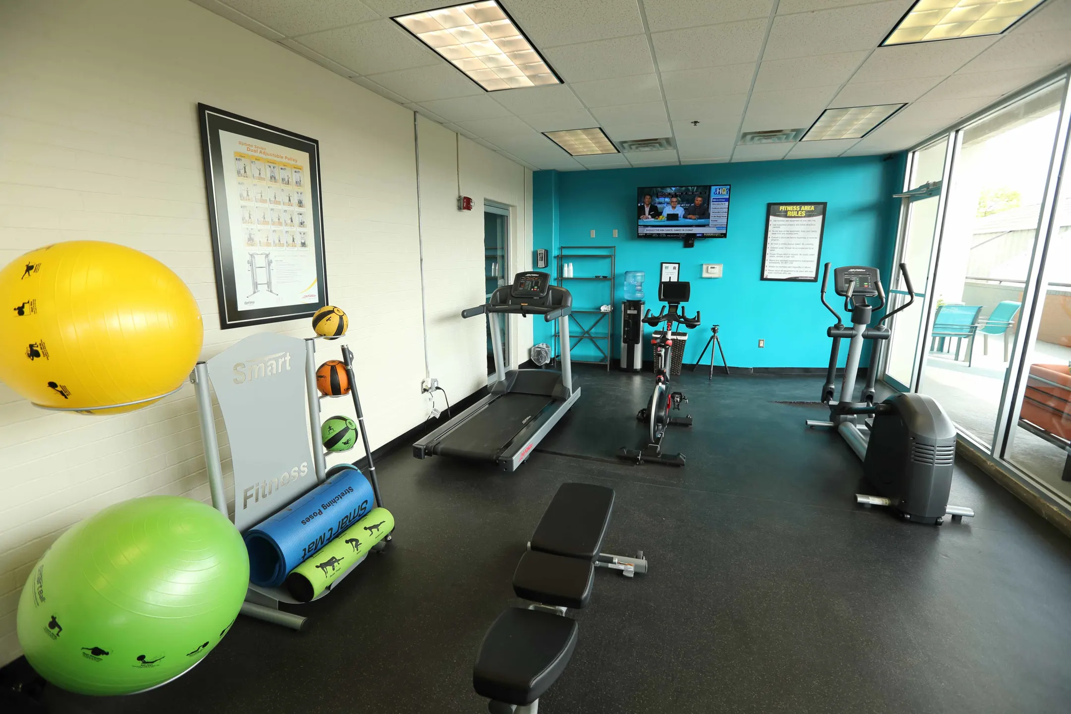 Fitness Weight Room - 230 West Alabama Apartments - Houston, TX