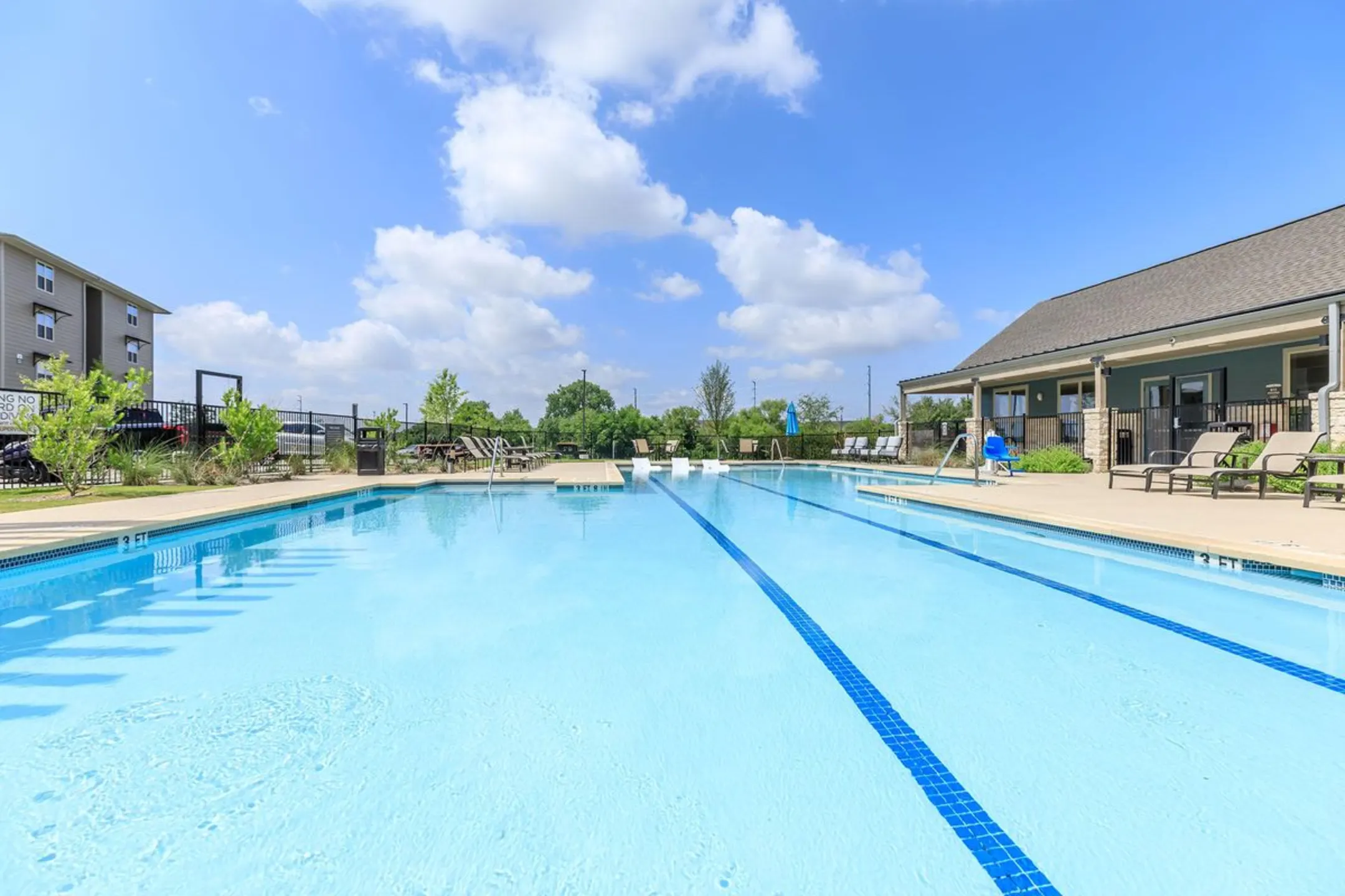 Pool - Legacy Ranch at Dessau East - Pflugerville, TX