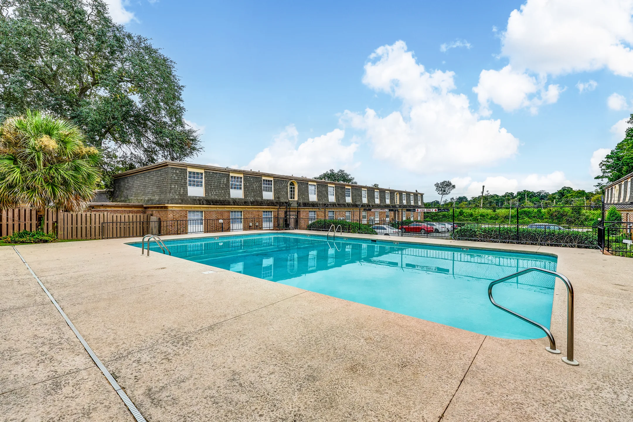 Pool - Westwood Apartments - Albany, GA