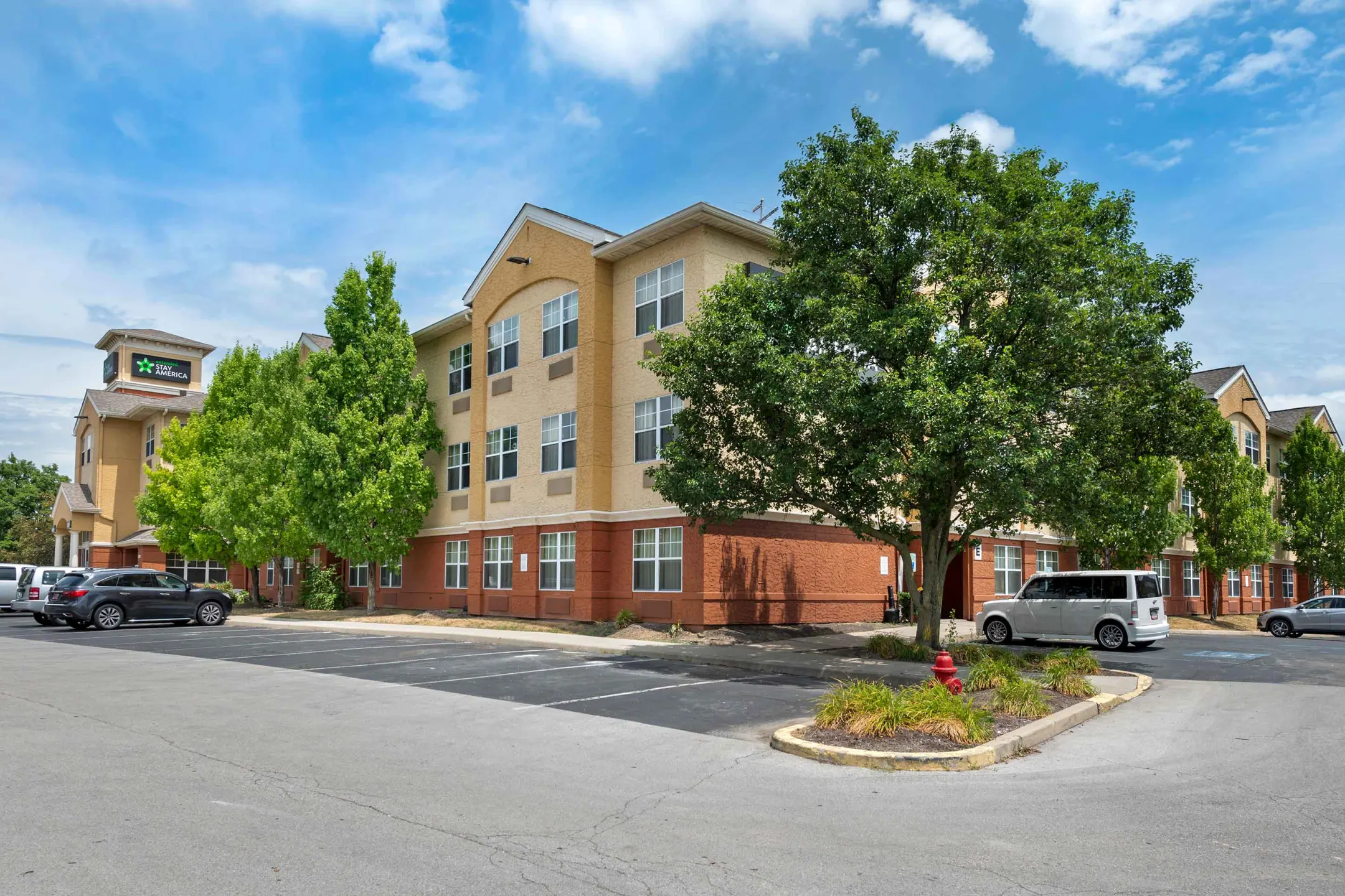 Building - Furnished Studio - Indianapolis - Airport - W. Southern Ave. - Indianapolis, IN