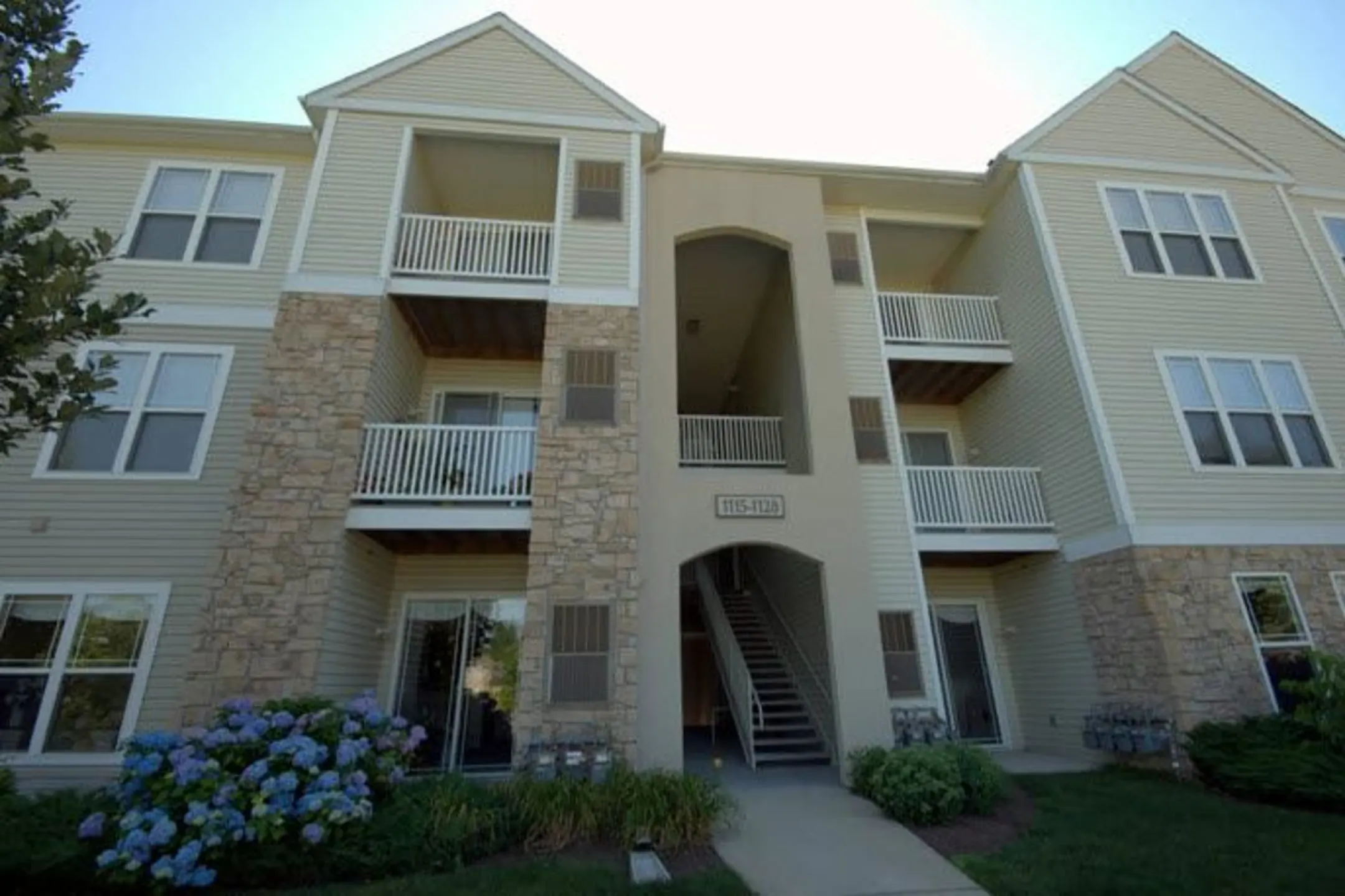 Millview Apartment Homes 100 Cobblestone Dr Coatesville, PA