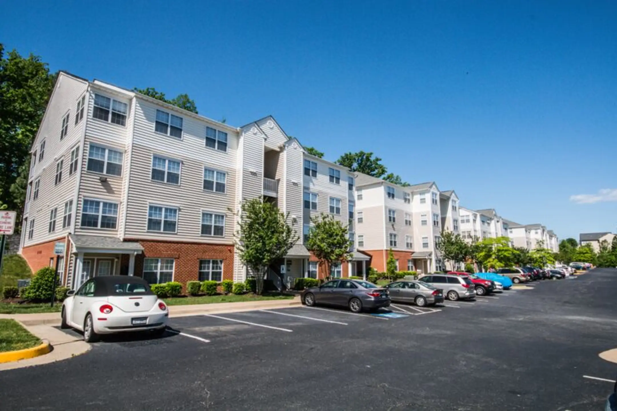 Wyndham Pointe Apartments Dumfries, VA 22026