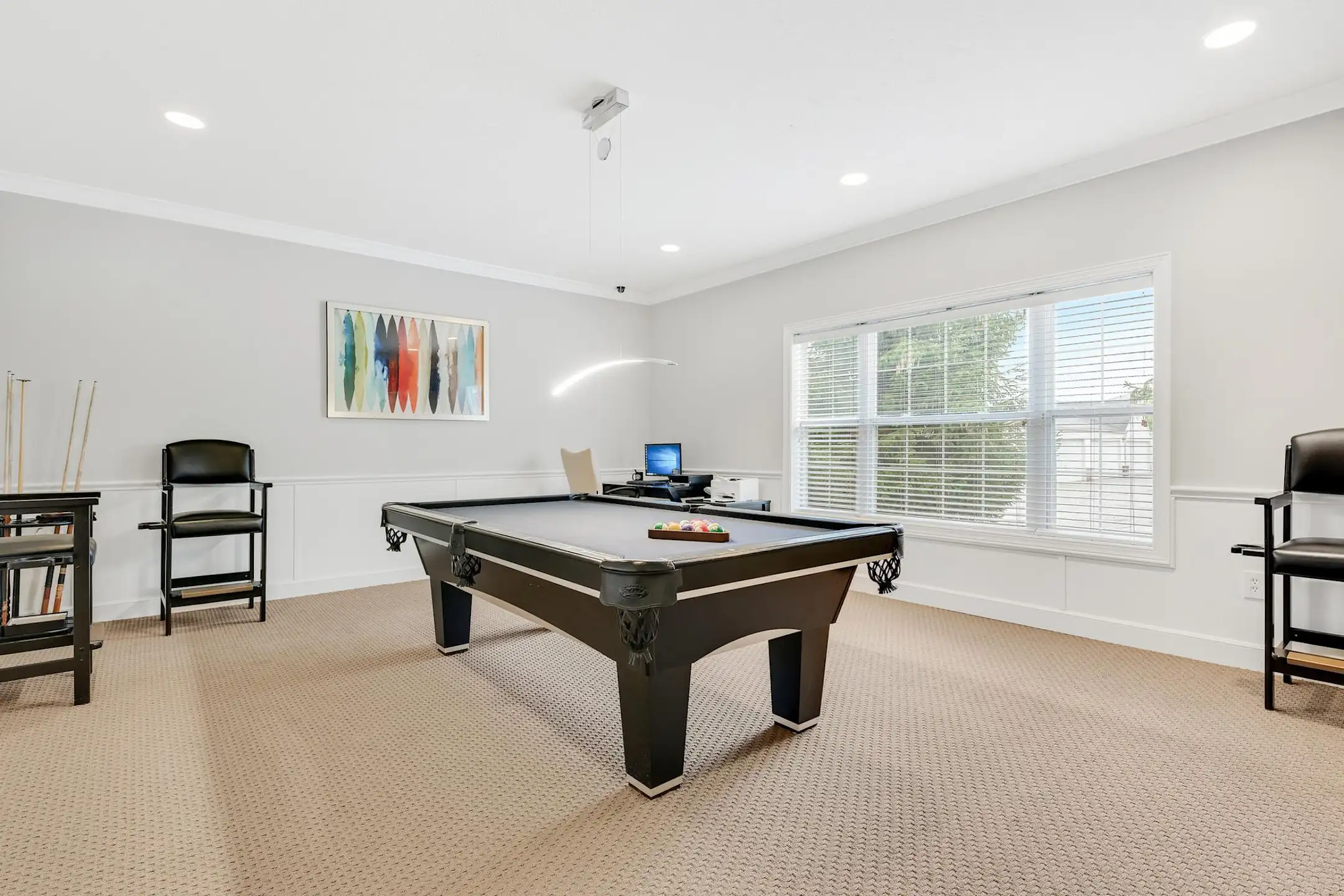 Evergreen Farms Apartments Olmsted Falls, OH 44138