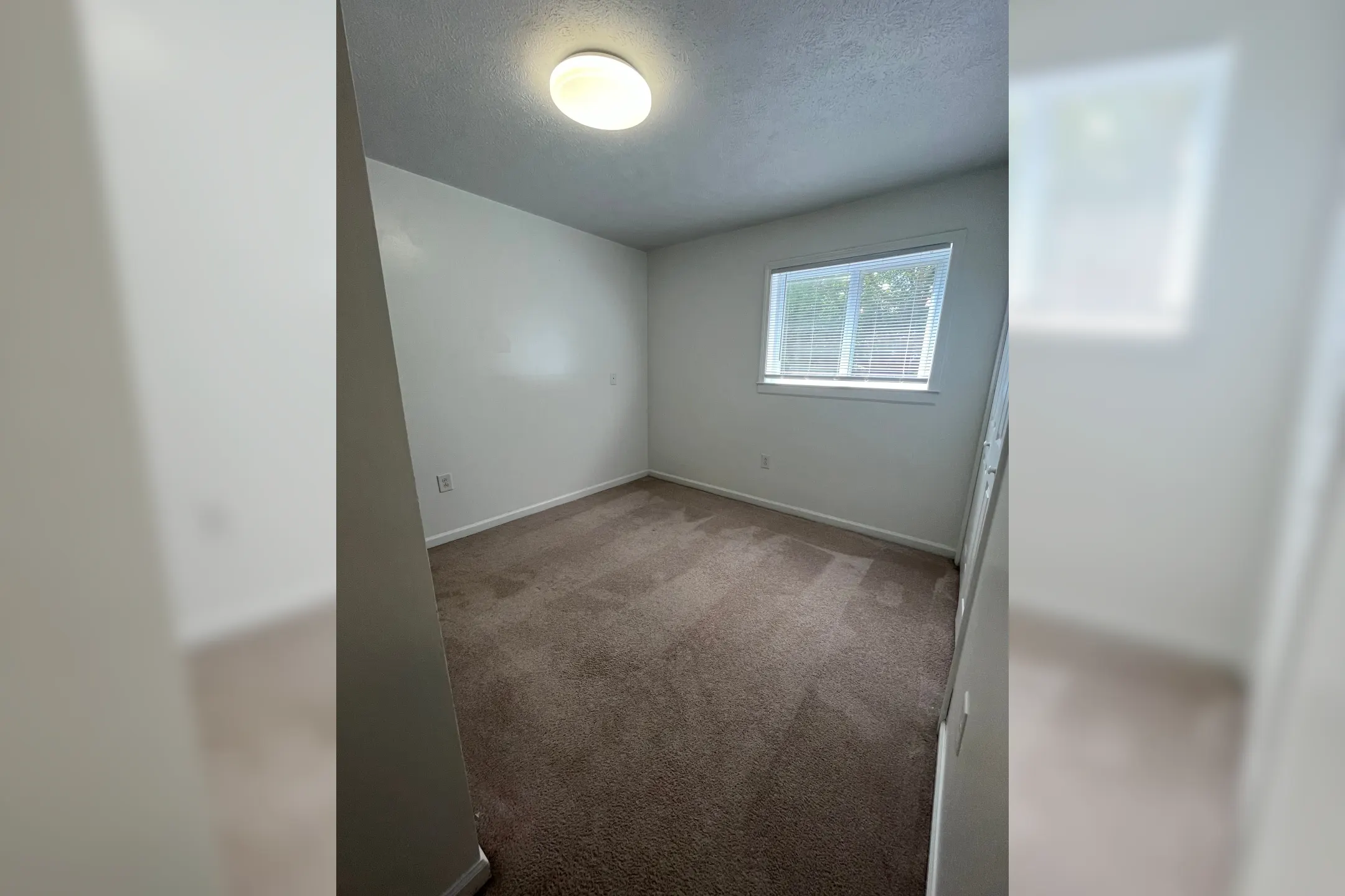 Cascades Pointe 1701 Liberty Lane Blacksburg, VA Apartments for