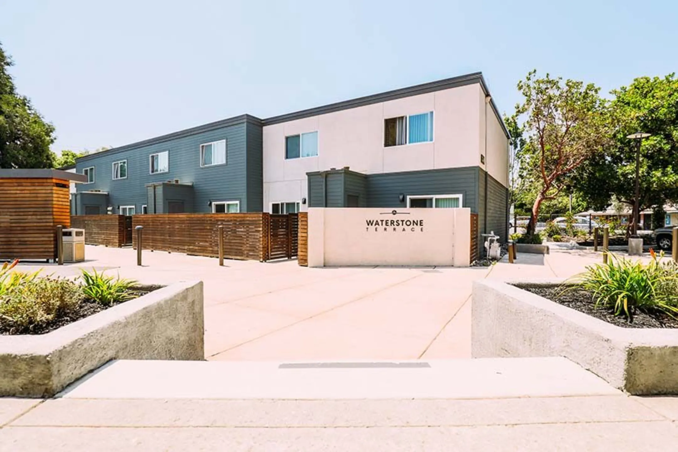 Building - Waterstone Terrace Apartments - Benicia, CA