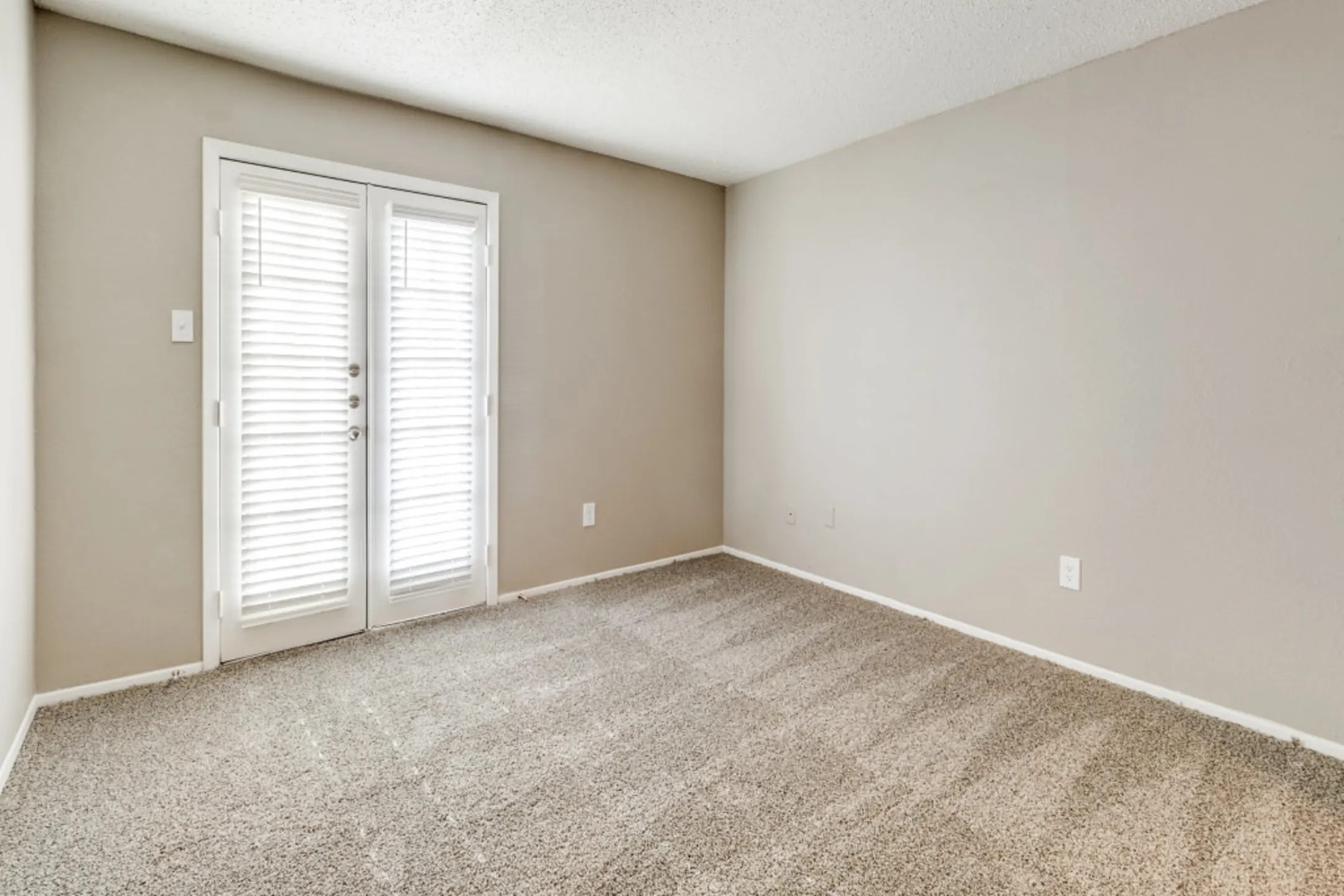 Knowlton Apartment Homes Apartments Mesquite, TX 75150