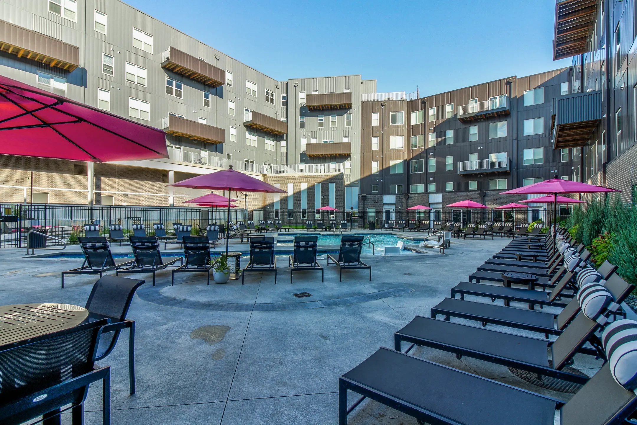 Vivere at La Vista City Centre Apartments - La Vista, NE 68128