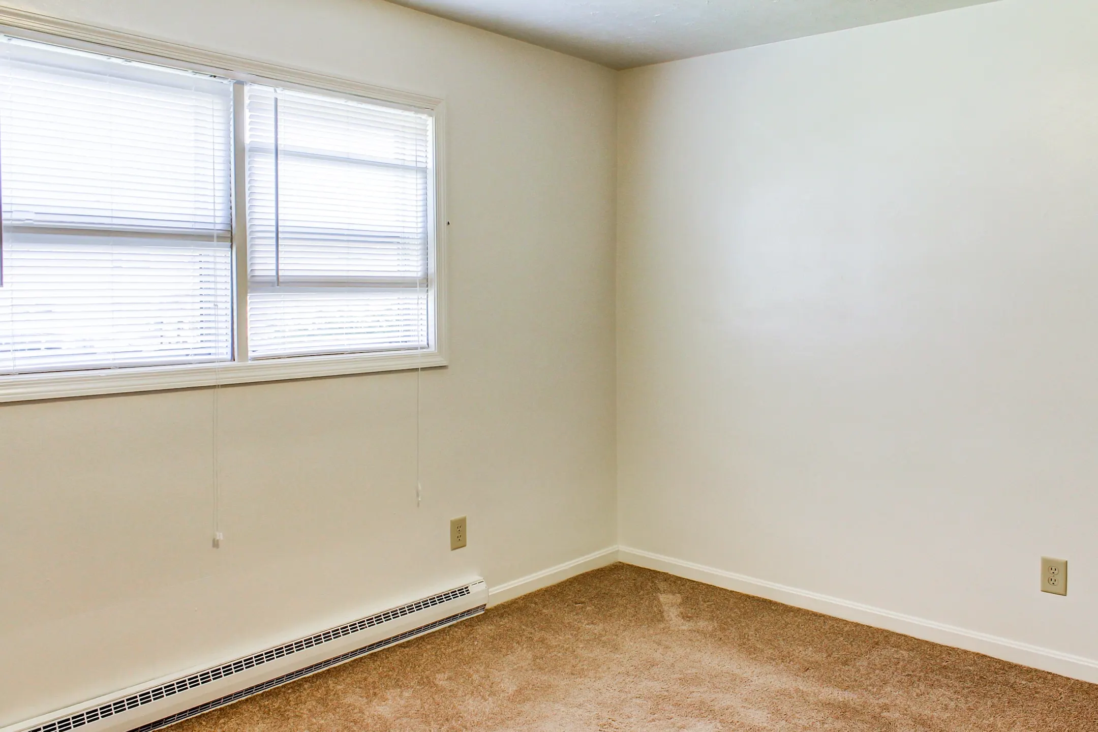 Apartment Heights Apartments Blacksburg, VA 24060