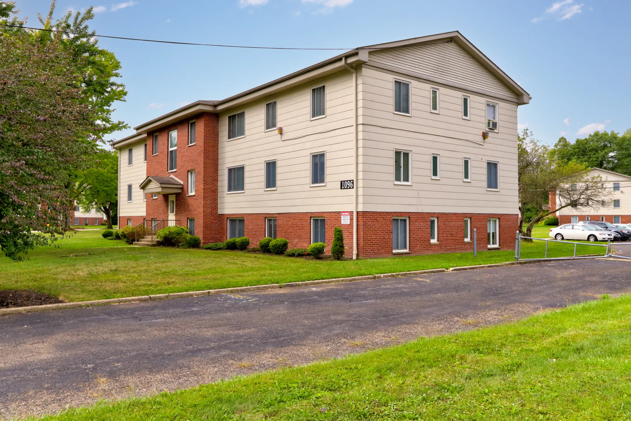 Seneca Oaks Apartments Apartments Youngstown, OH 44505