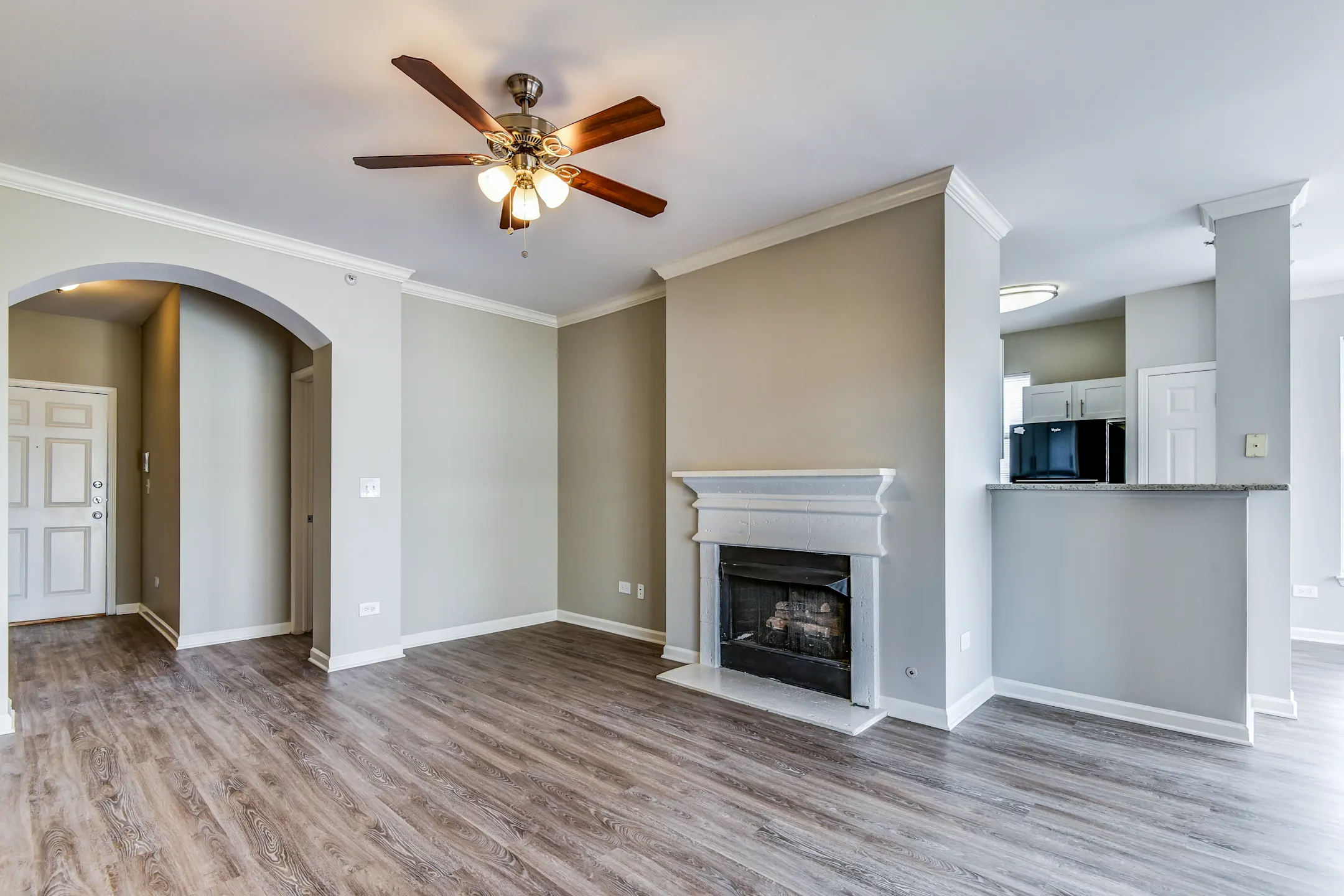 The Landings of Lake Zurich 25 N Buesching Rd Lake Zurich, IL