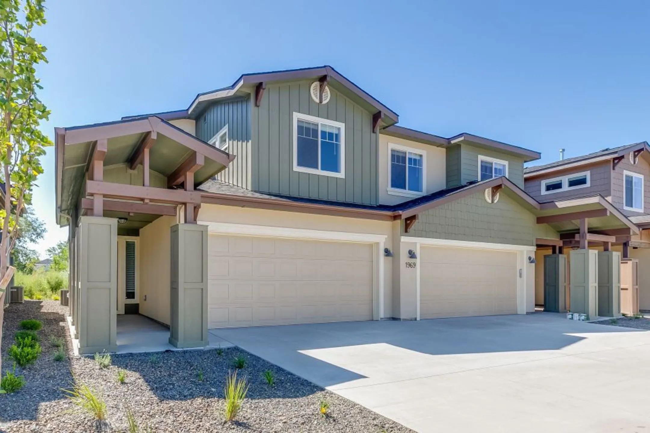 Building - Olympus at Ten Mile - Meridian, ID