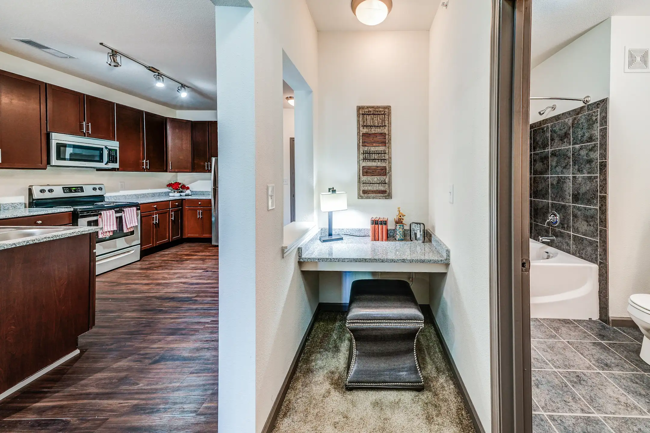 The Boulevard At Anson 6185 Gateway Dr Whitestown, IN Apartments