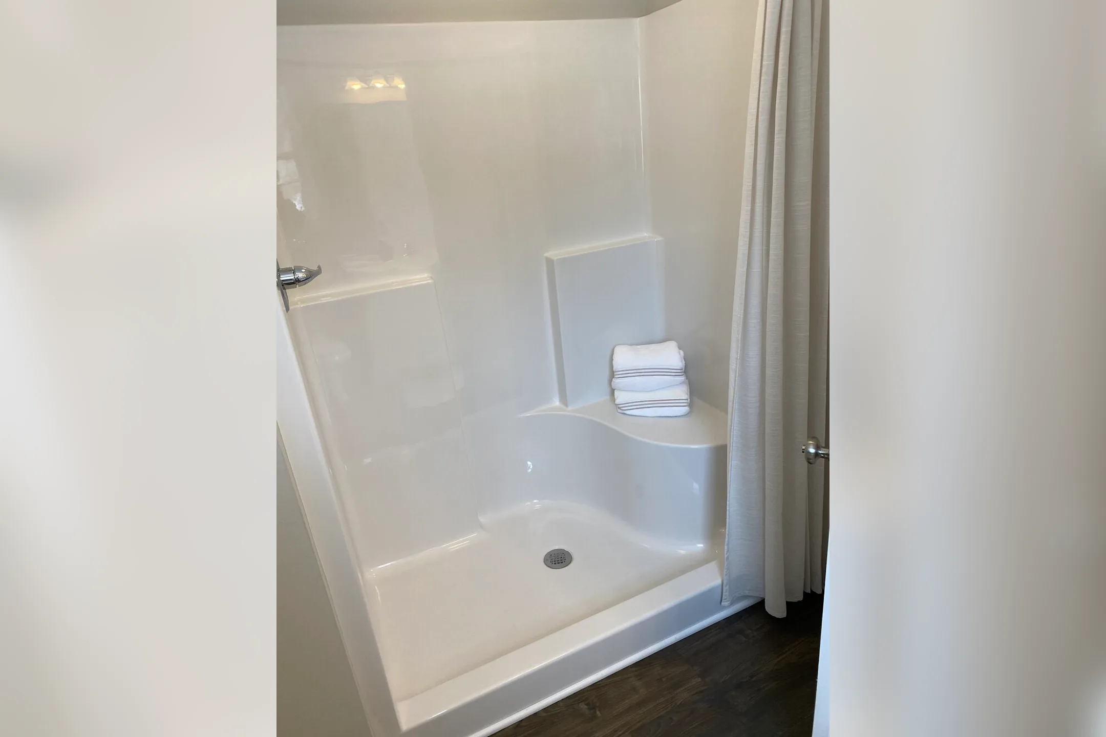 Rivers Edge Villas 319 Meridian Drive Perrysburg, OH Apartments for