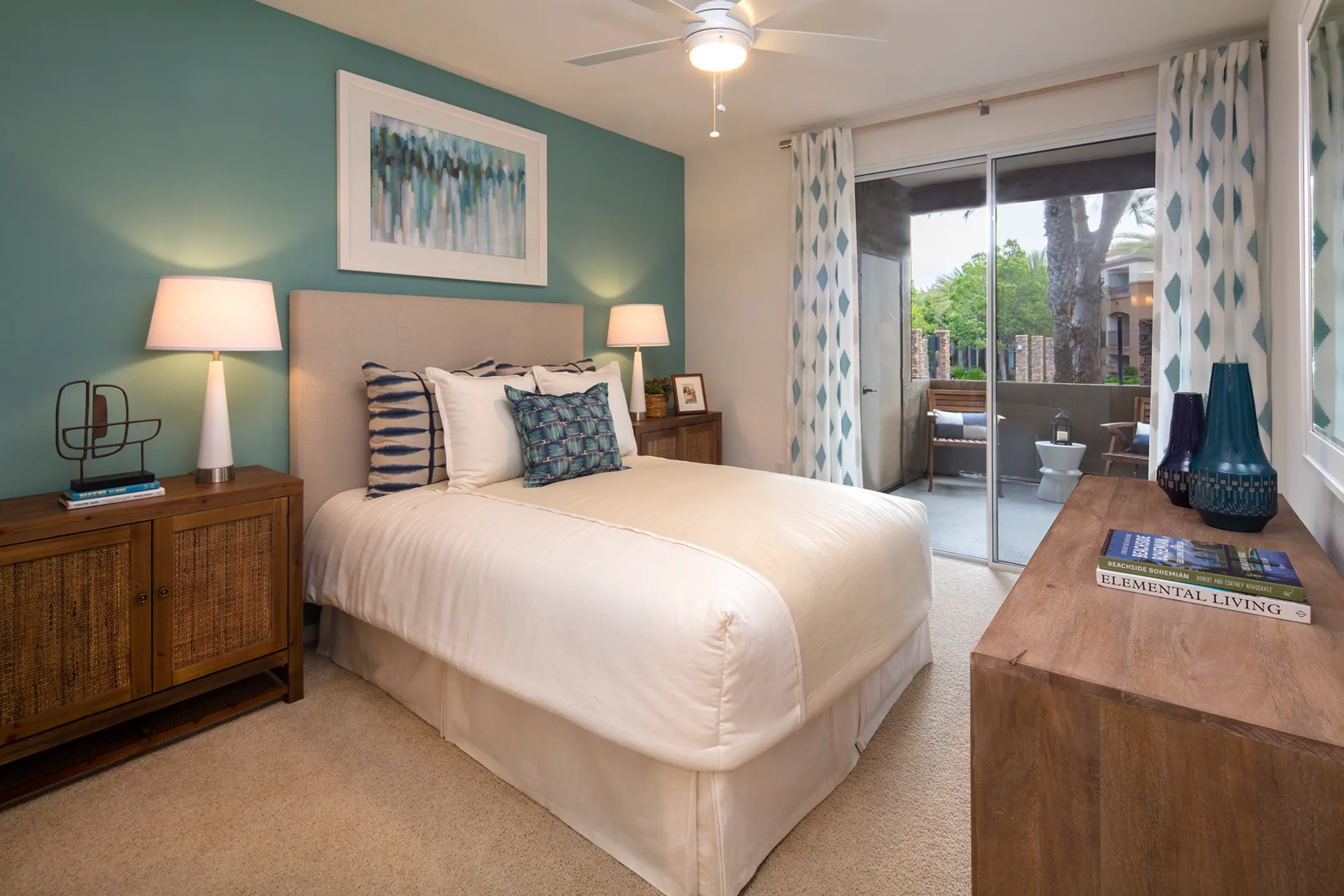 Del Rio Apartment Homes 2180 Fenton Pkwy San Diego, CA Apartments