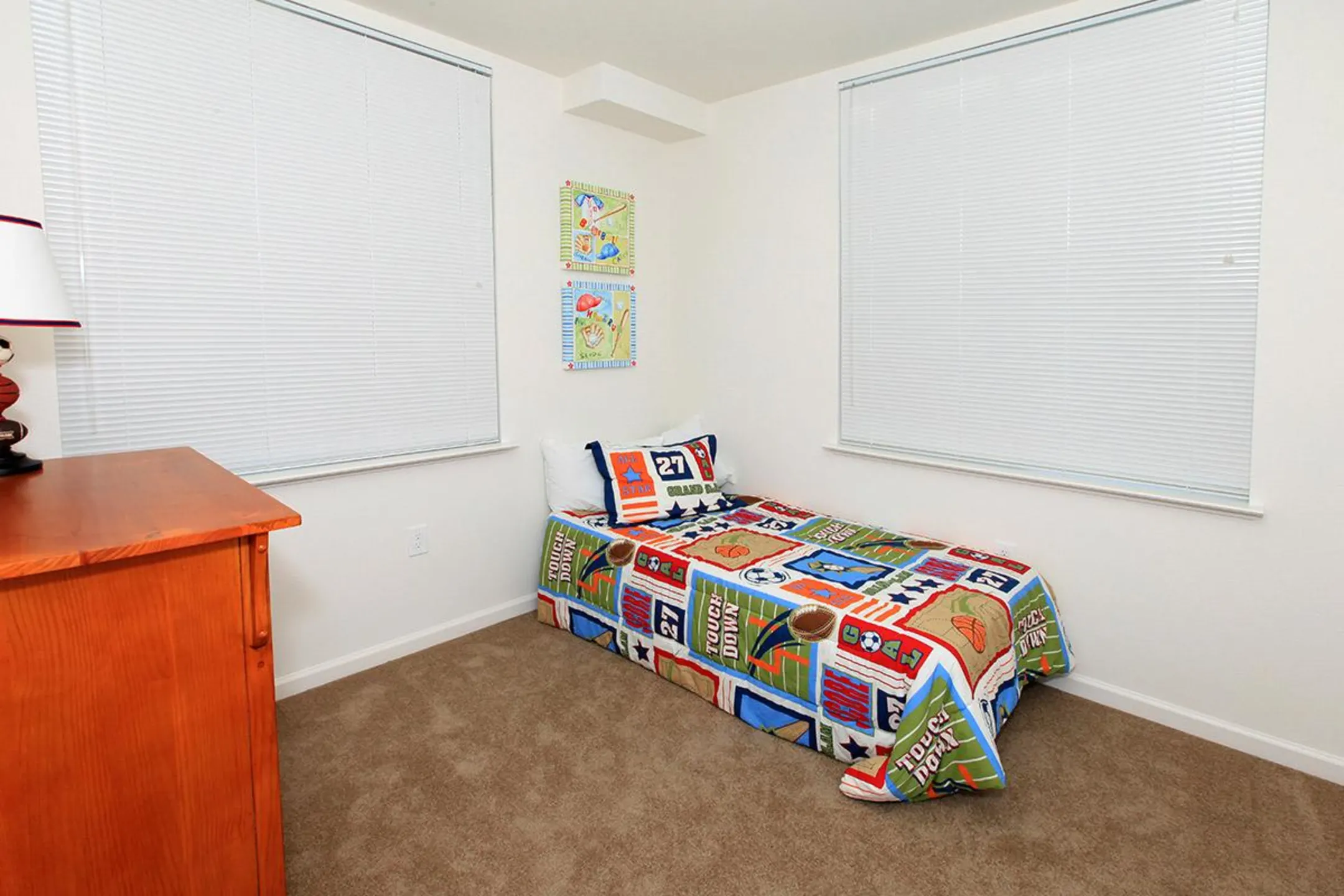 Bedroom - Parc Grove Commons - Fresno, CA