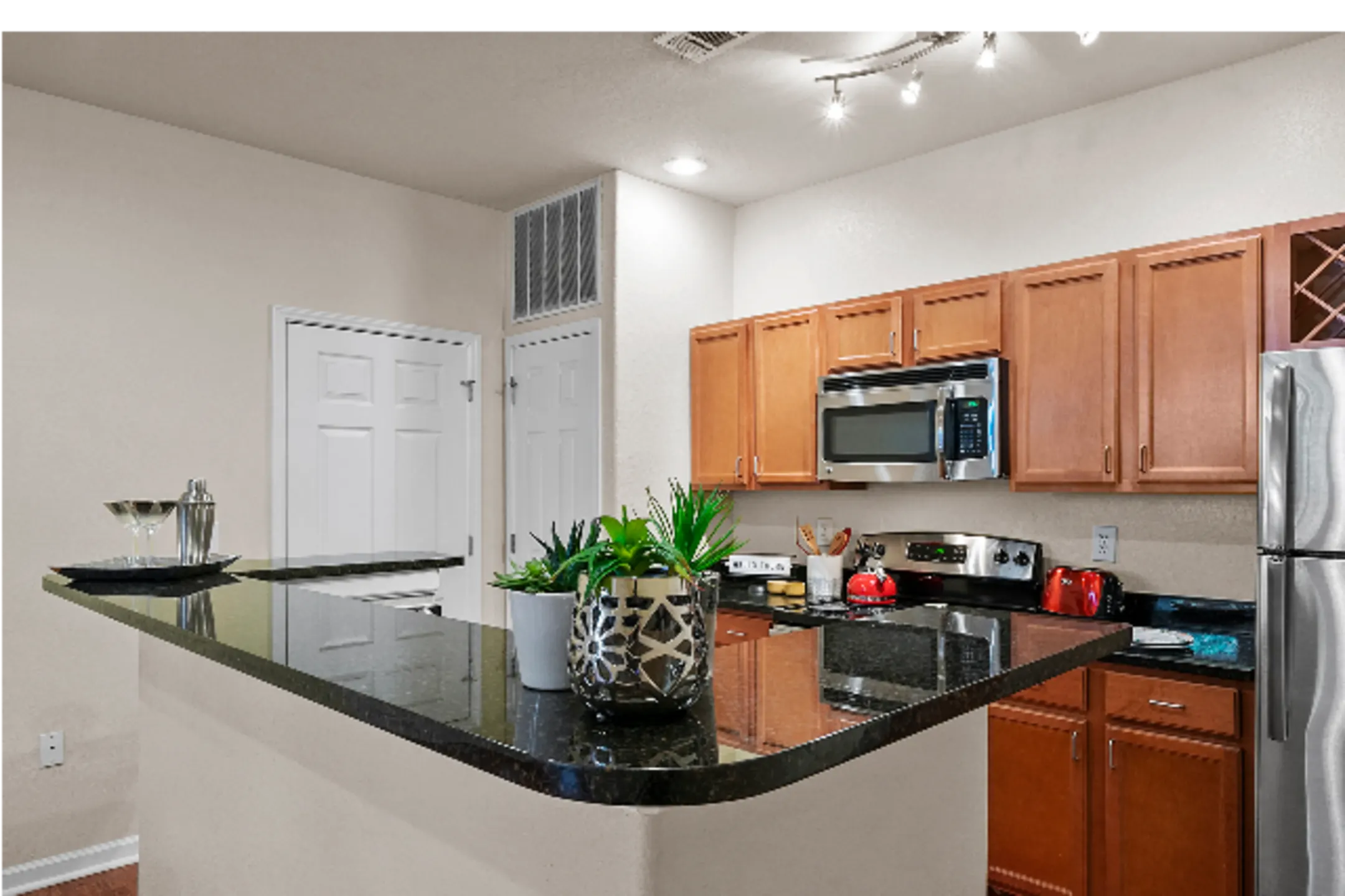 The Fountains at Chatham Parkway Apartments Savannah, GA 31405