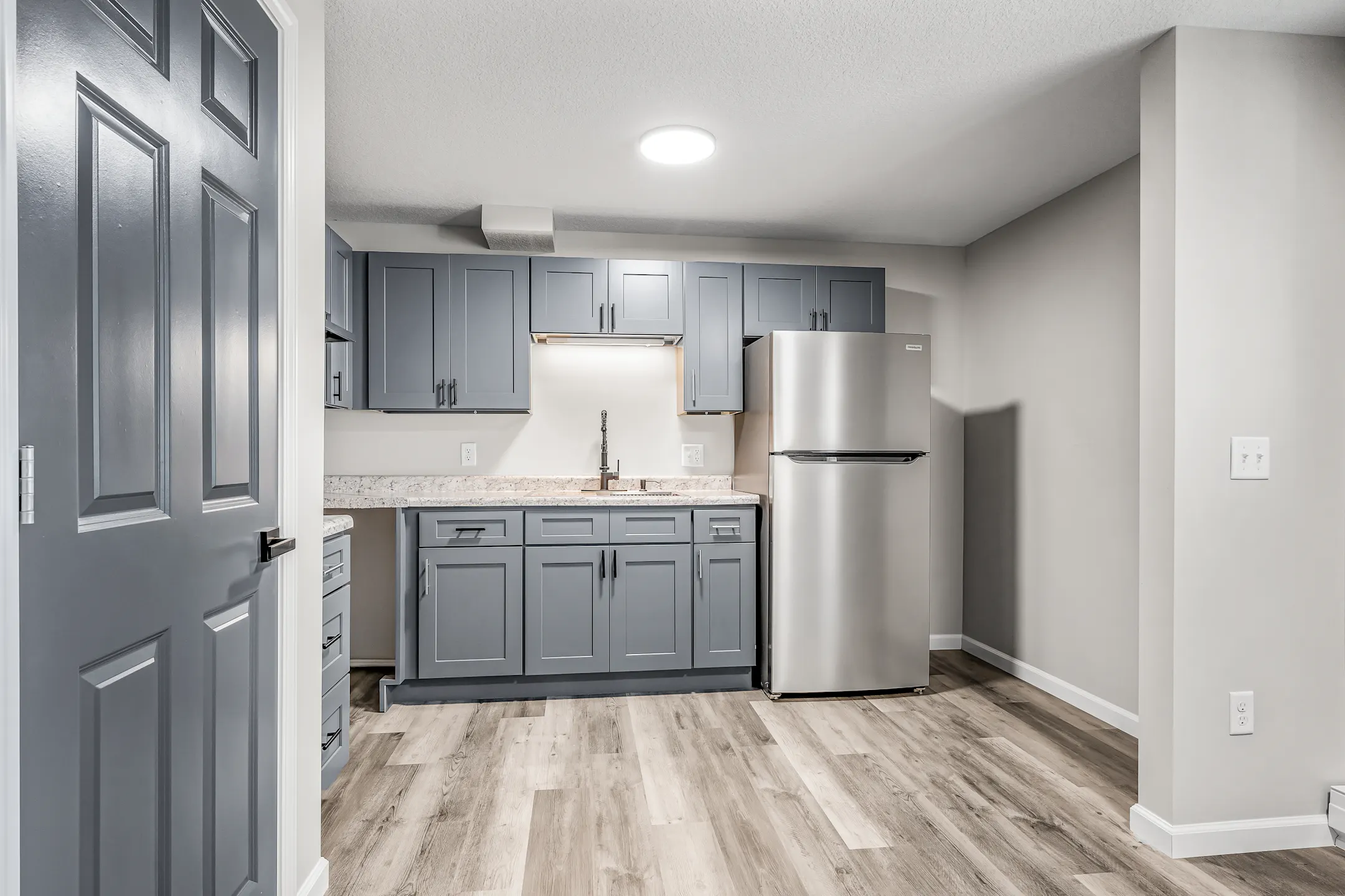 Waterloo Gardens 3710 E Paulding Rd Fort Wayne, IN Apartments for