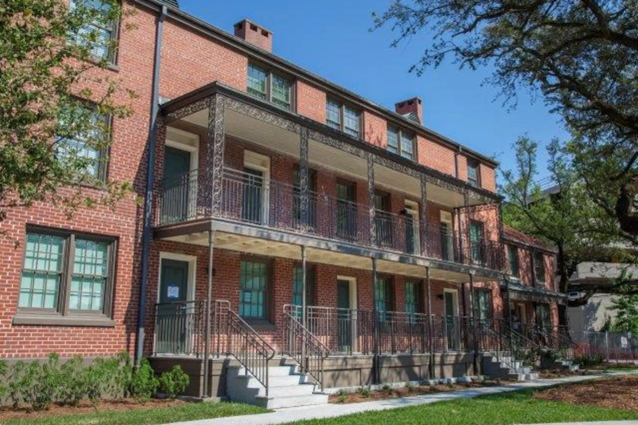 Bienville Basin I 401 Treme St New Orleans, LA Apartments for Rent