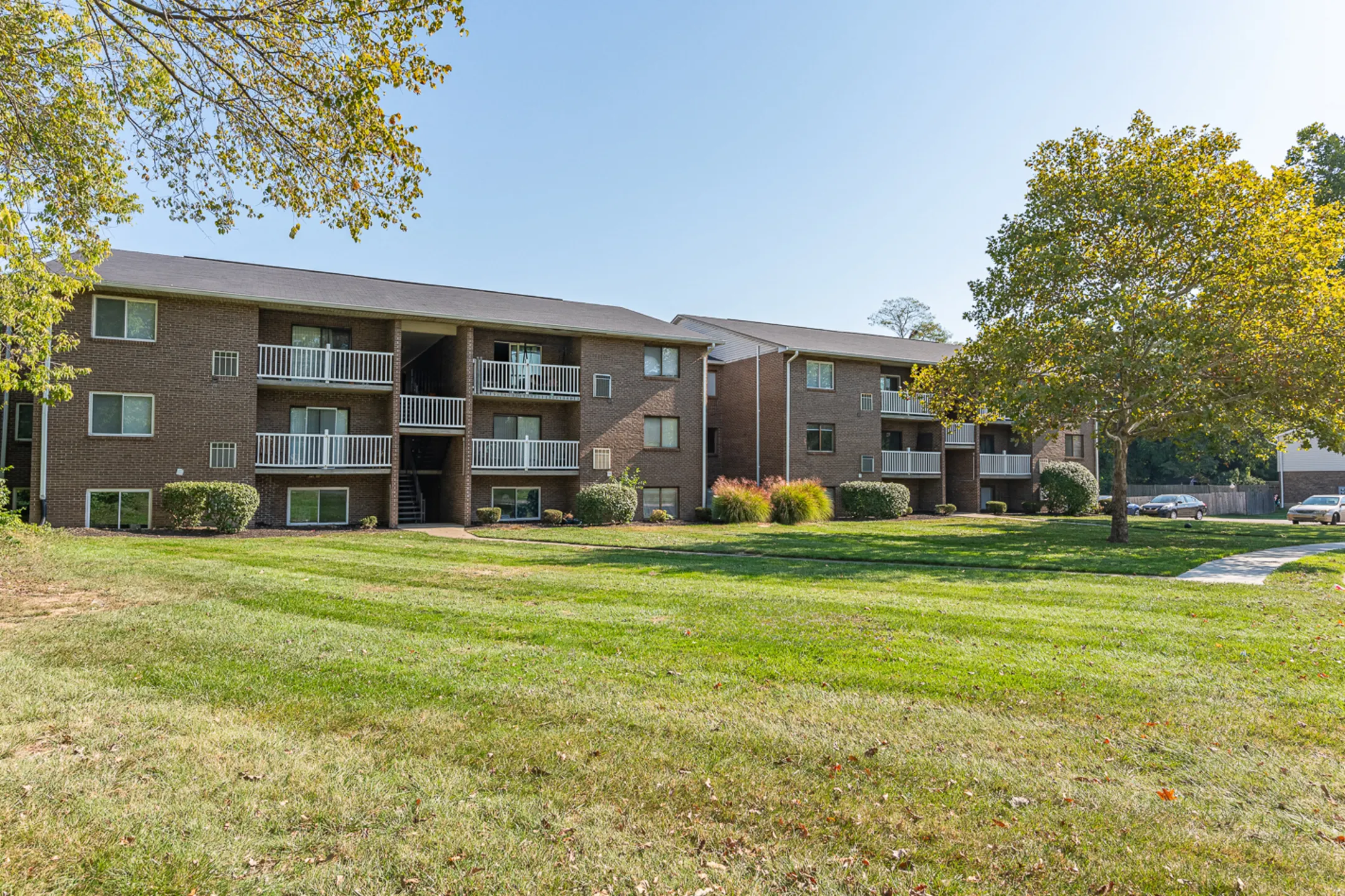 Crossings of Kenton Apartments - Erlanger, KY 41018