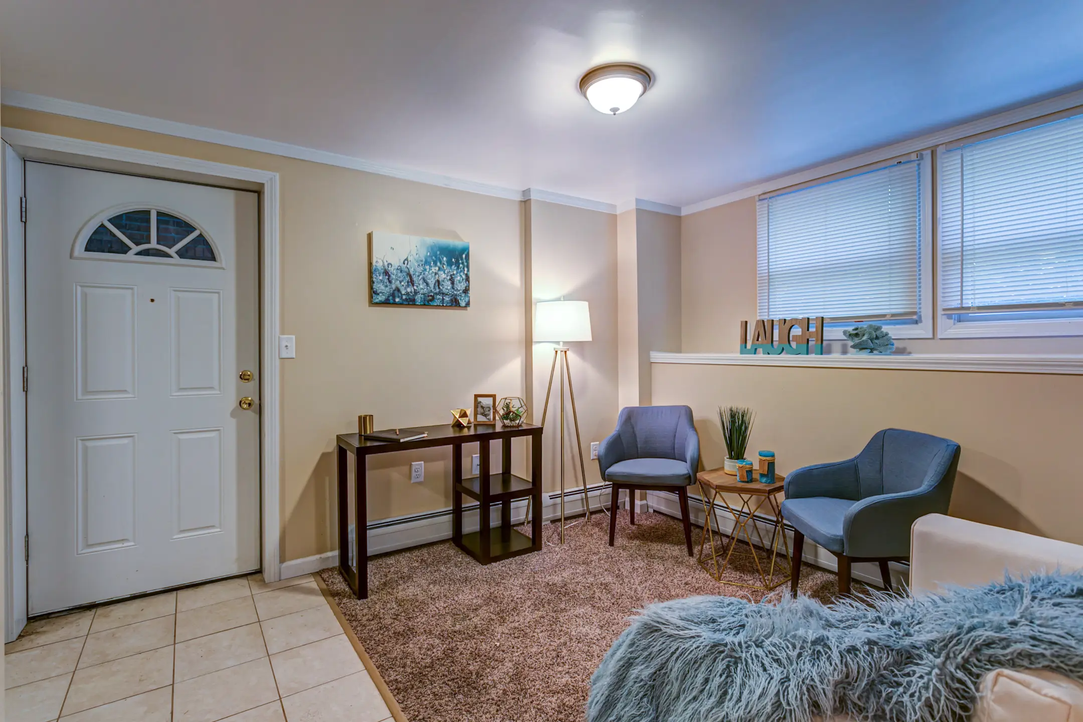 Colonial Townhouse Apartments 145 I Foster Drive Willimantic, CT