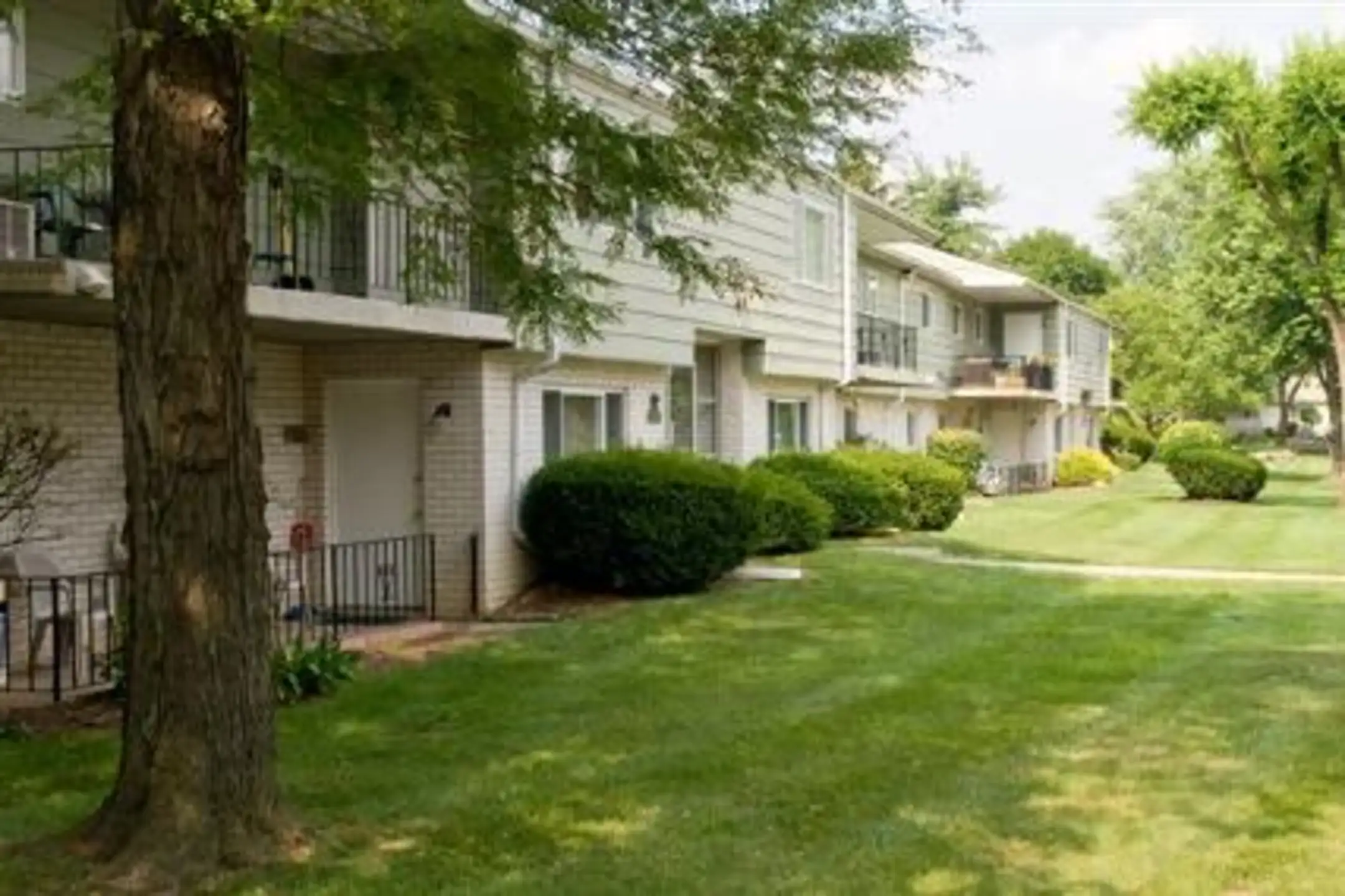 Olympic Gardens Apartments Whitehall, PA 18052