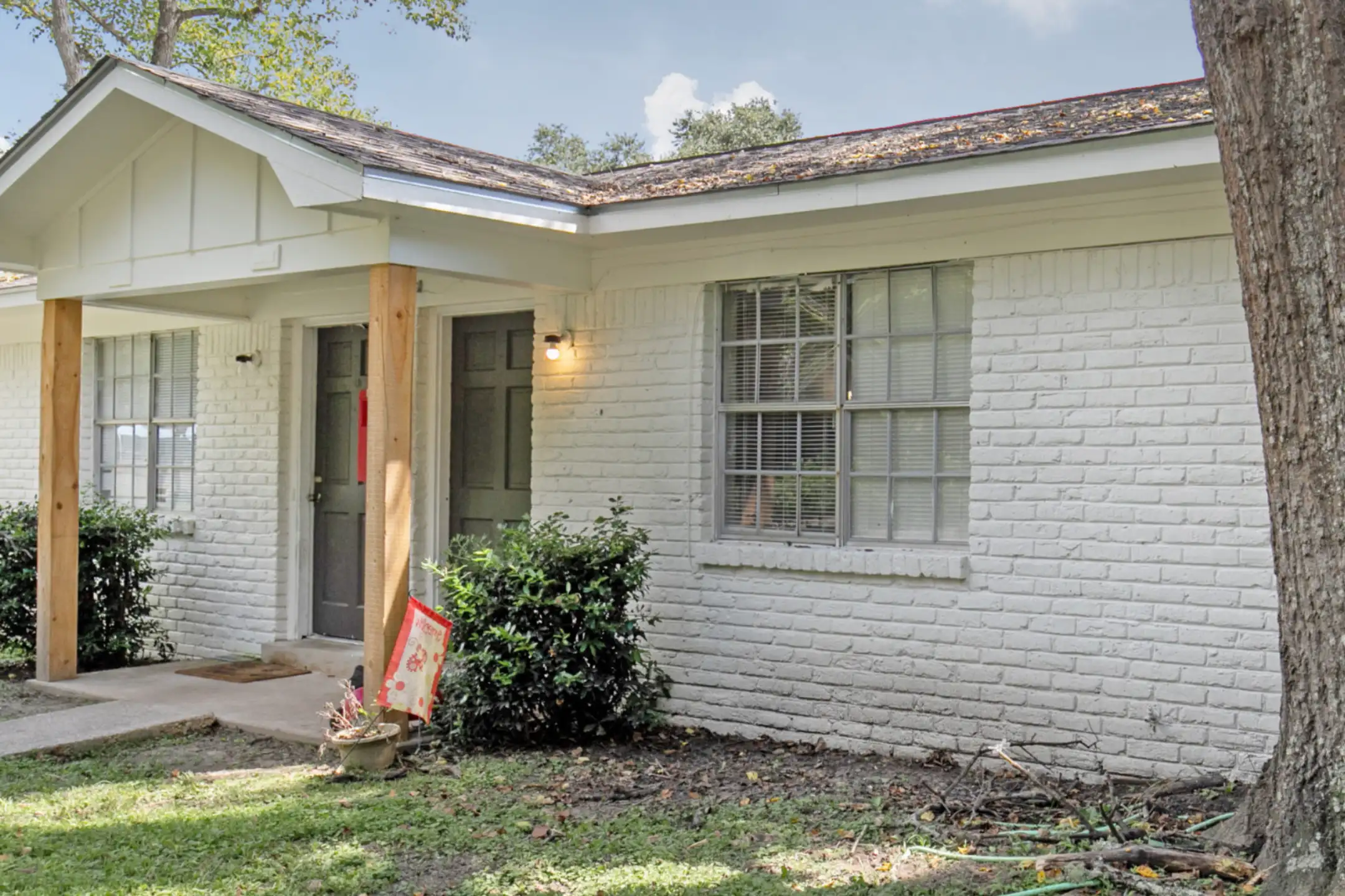 Satsuma Apartments & Baker Road Townhomes Apartments Satsuma, AL 36572