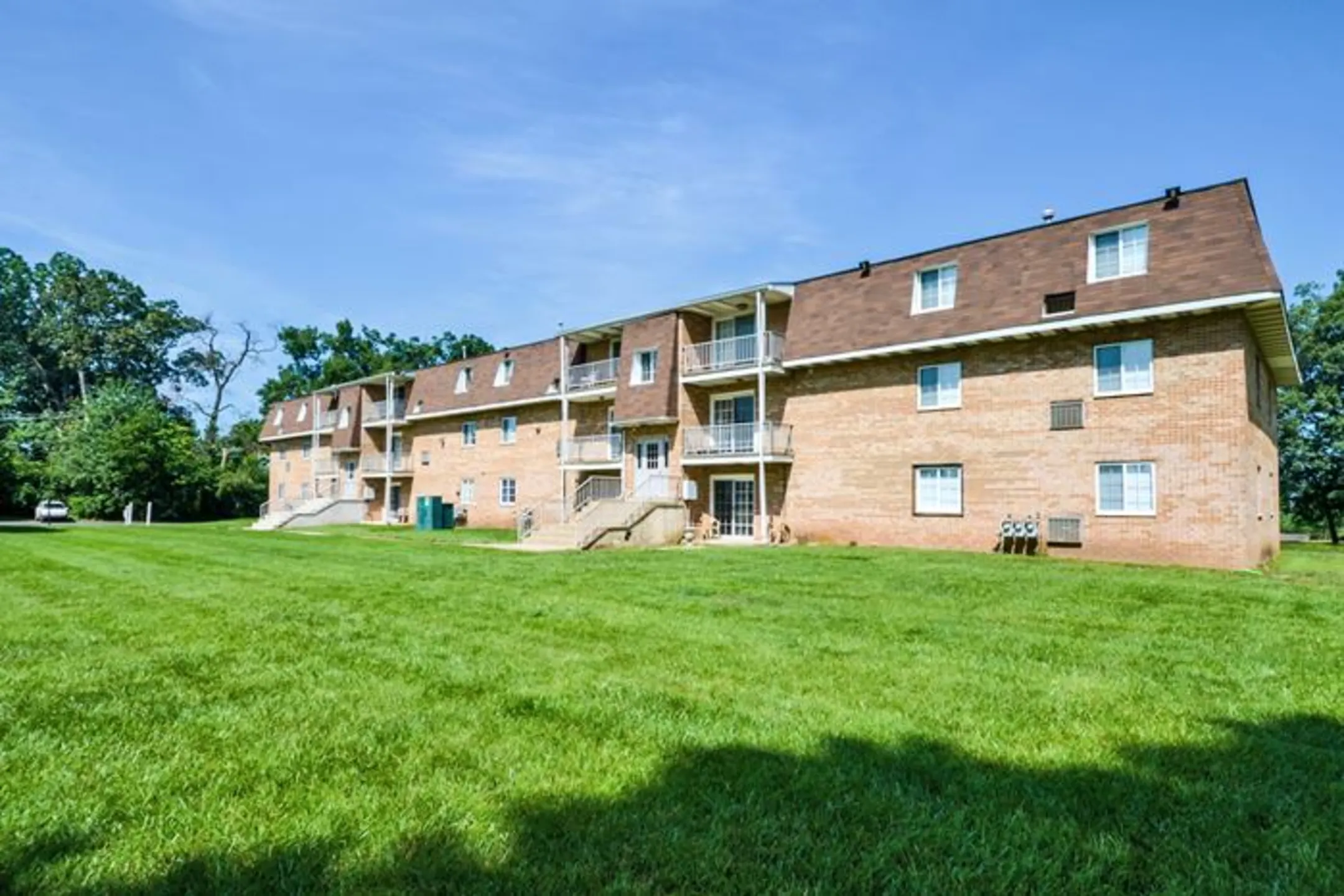 Building - Main Street Apartment Homes - Lansdale, PA
